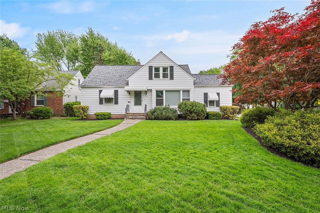 Discover a Meticulously Refreshed Lyndhurst Home