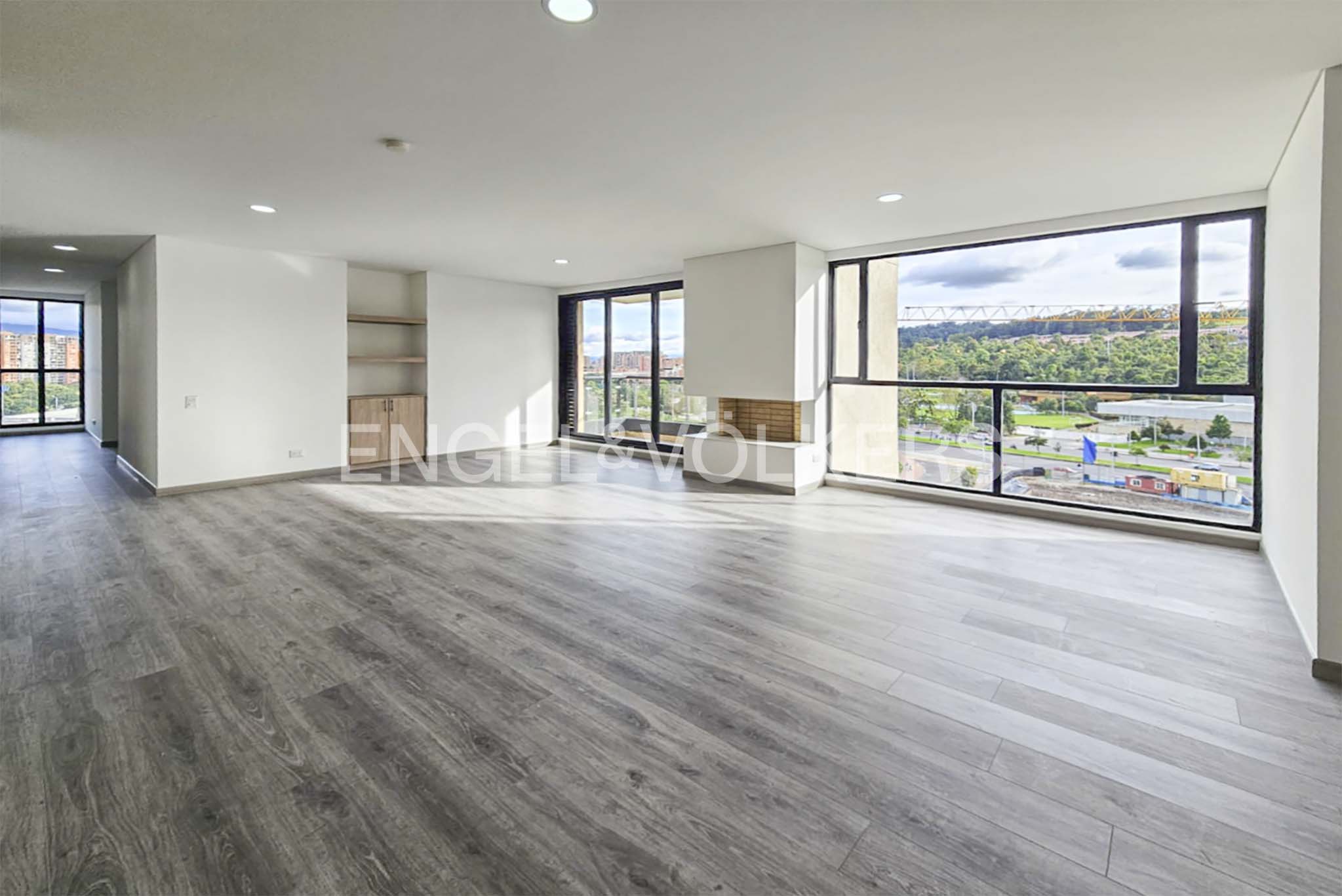 Apartamento con balcón y clubhouse para venta en Colina Campestre