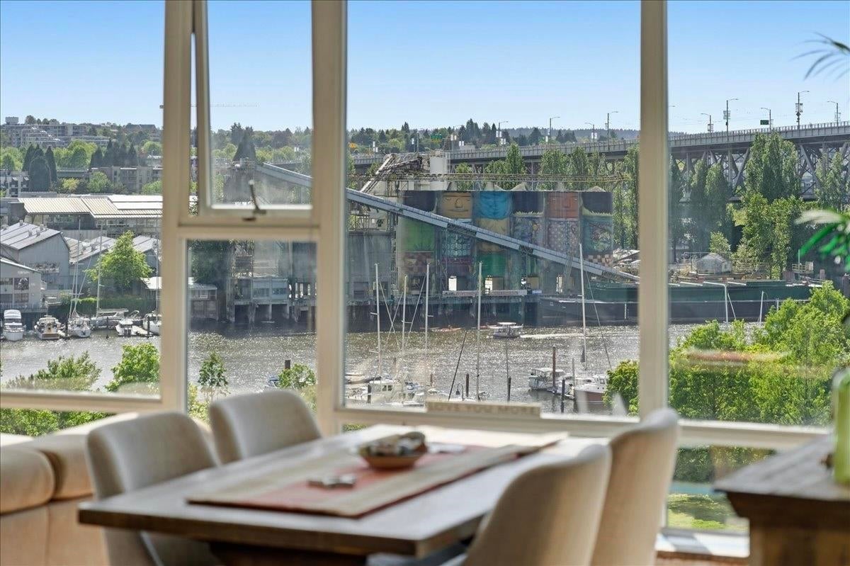 Waterfront Living at Its Finest!