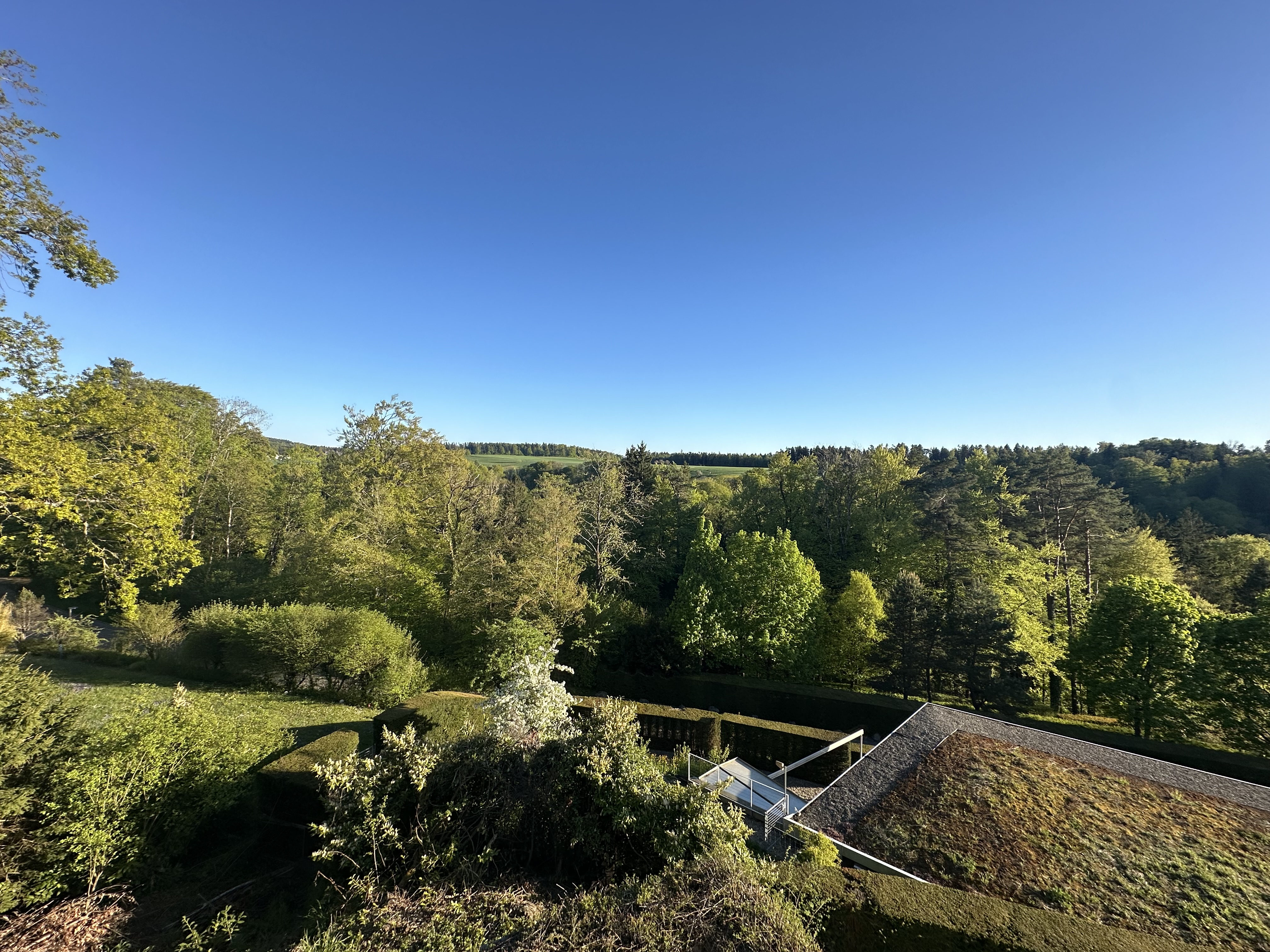 Terrain avec une vue panoramique fantastique, imprenable