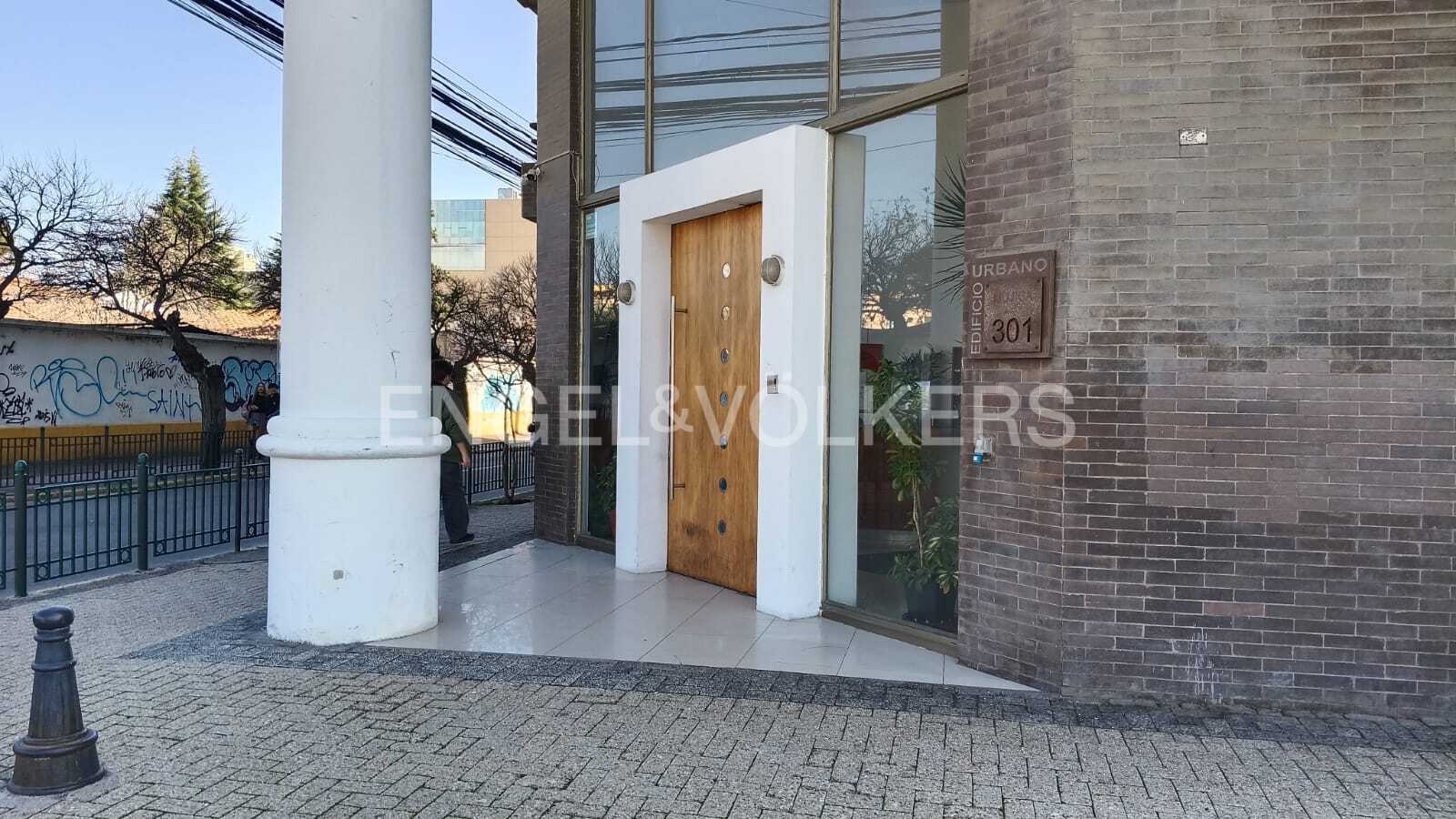 Departamento Amoblado Edificio Urbano