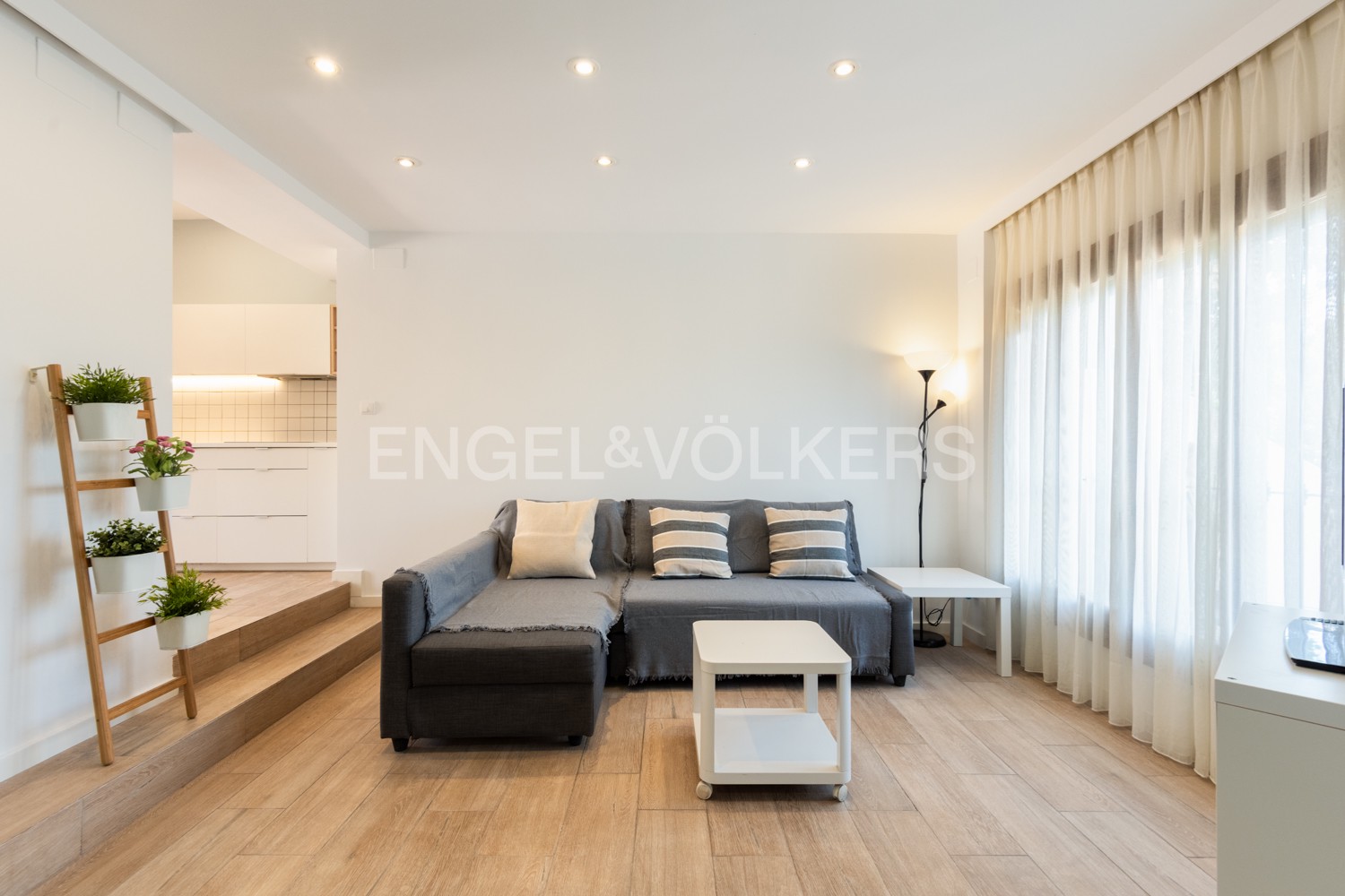 Apartament for LONG STAY refurbished, in residential with swimming pool in El Saler