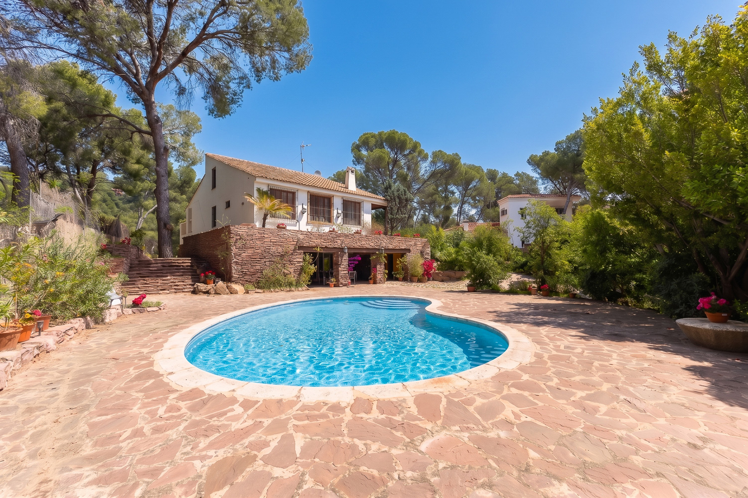 Exclusiva villa en Náquera con vistas infinitas