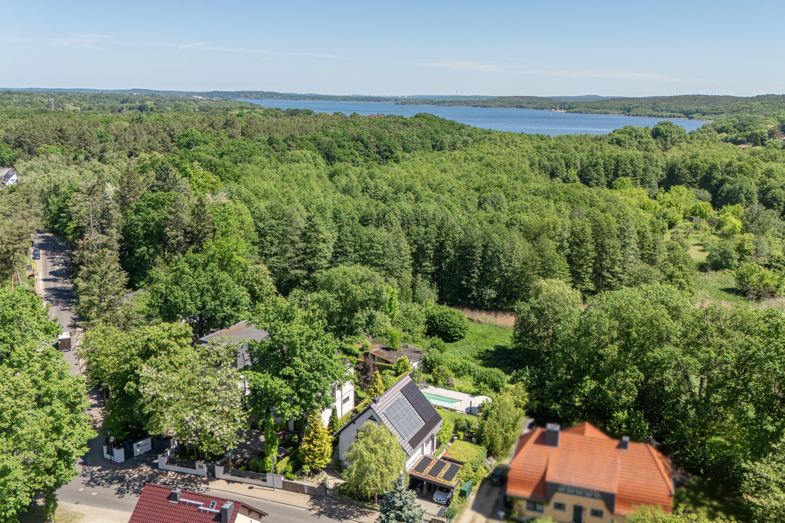 Living above the valley – Exclusive single-family home with panoramic views