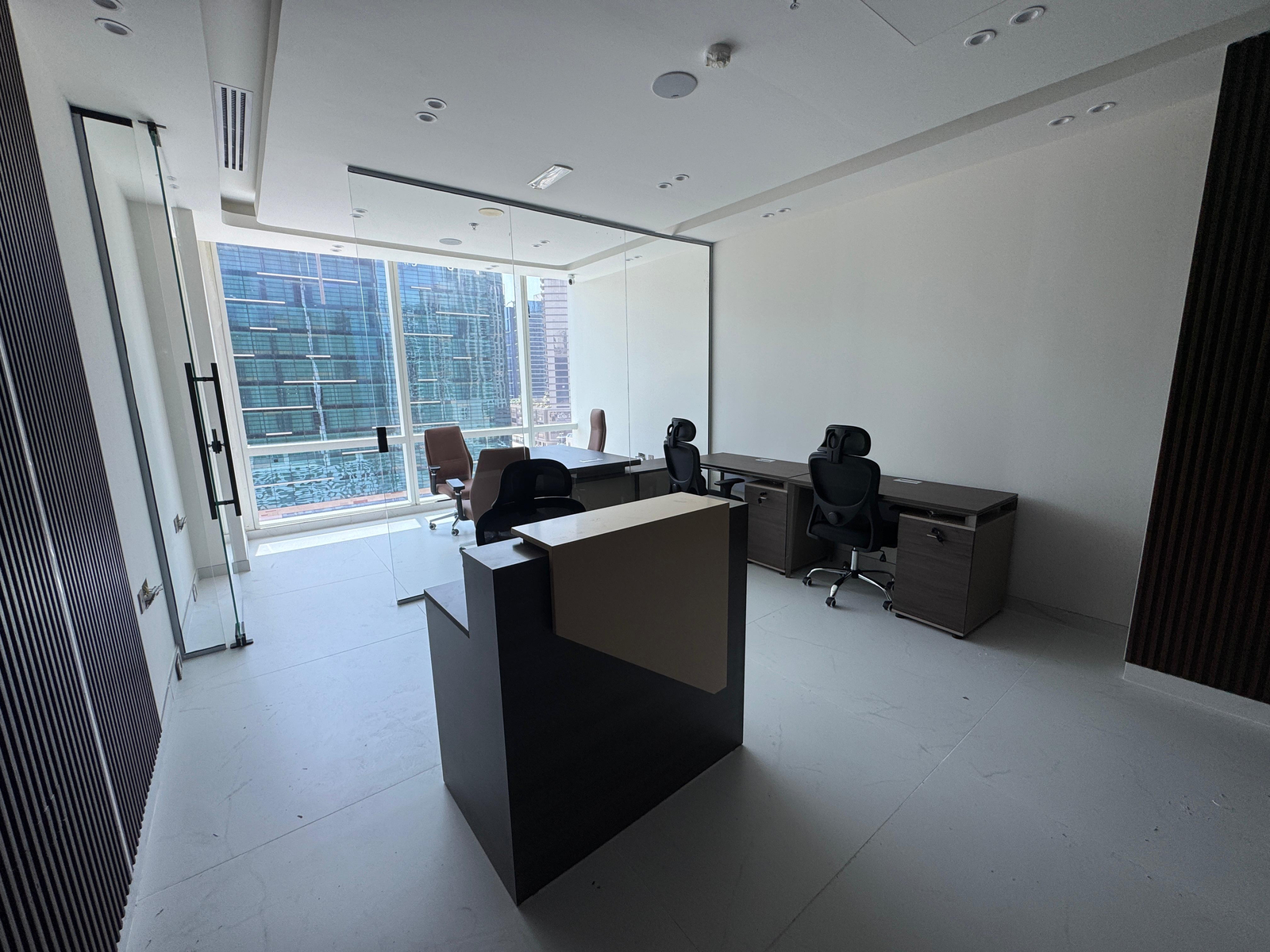 Vacant | Newly Upgraded | Fully Furnished