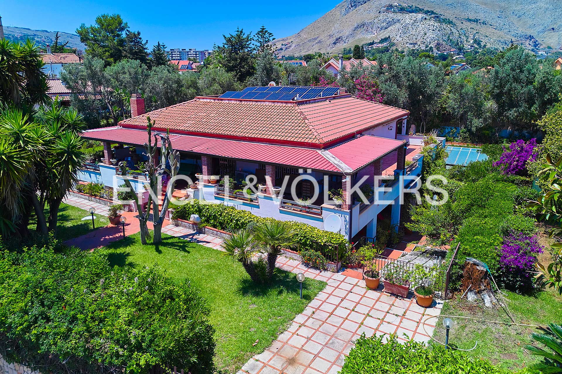 Exclusive Luxury Oasis in Palermo