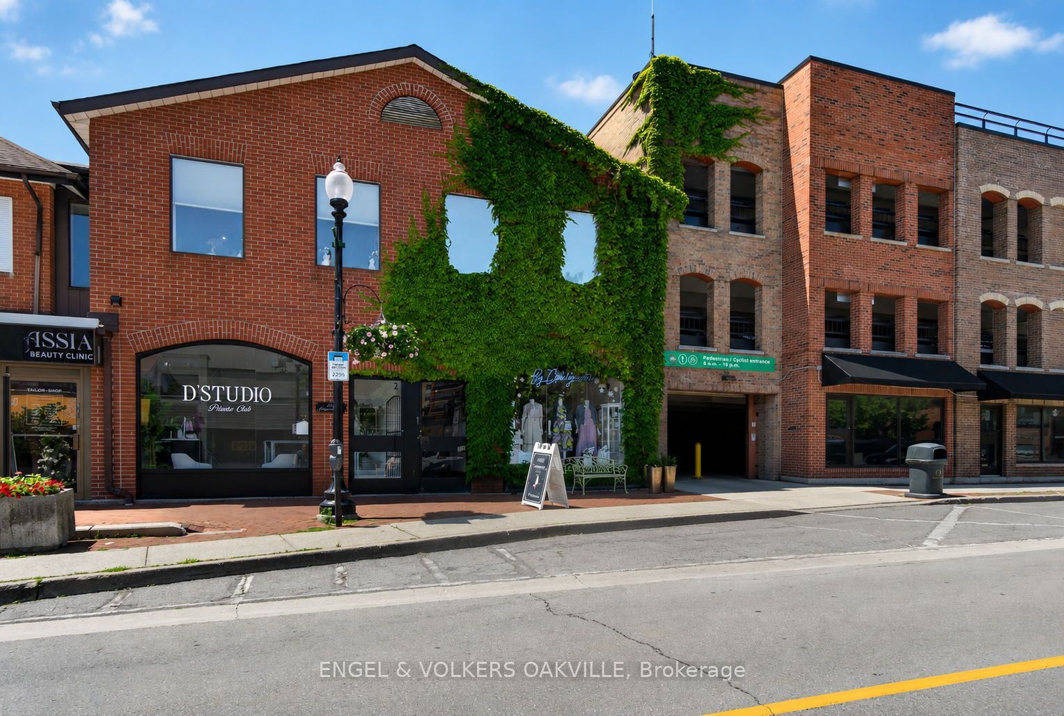 PRESTIGIOUS HIGH-STREET RETAIL OPPORTUNITY