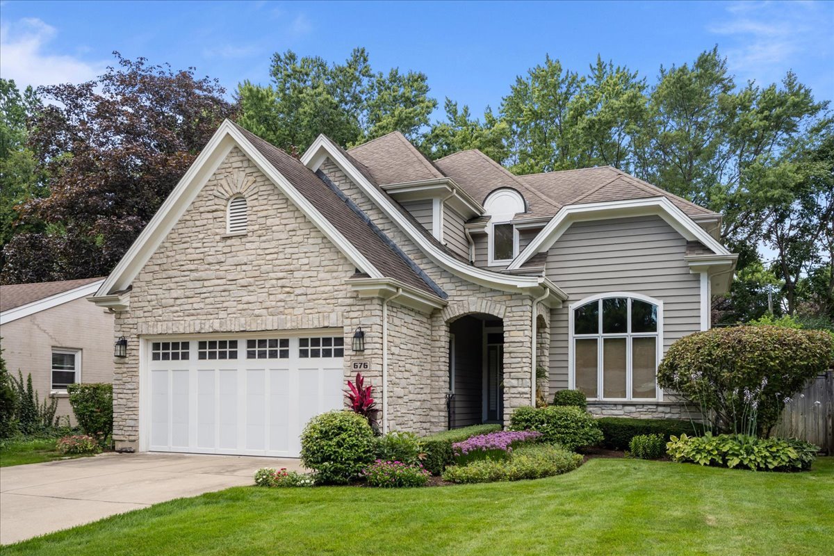 Surprisingly large, beautifully laid-out home near the town
