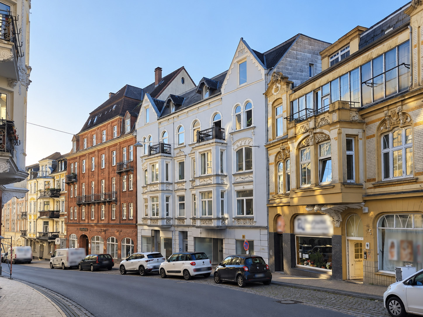 Charmantes Mehrfamilienhaus mit historischem Flair und zwei Gewerbeeinheiten