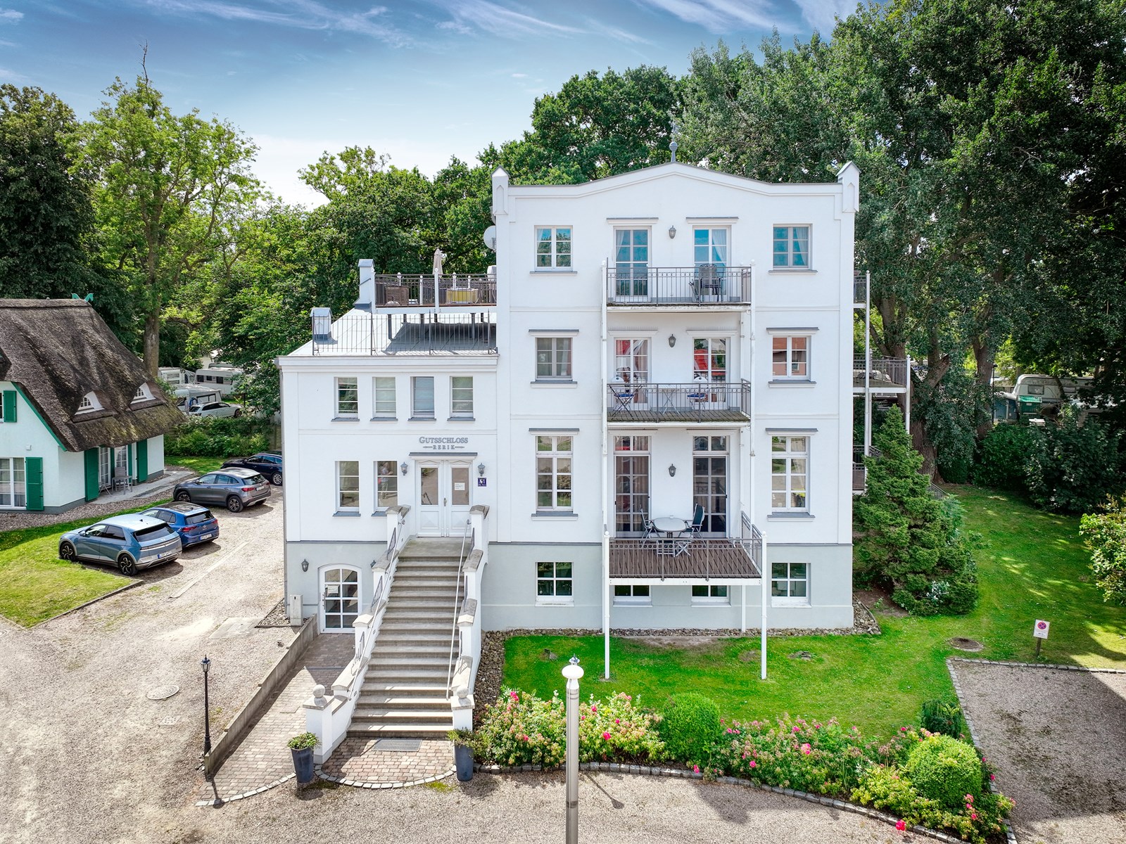 Historischer Altbau - Ferien im Schloss in Ostseenähe