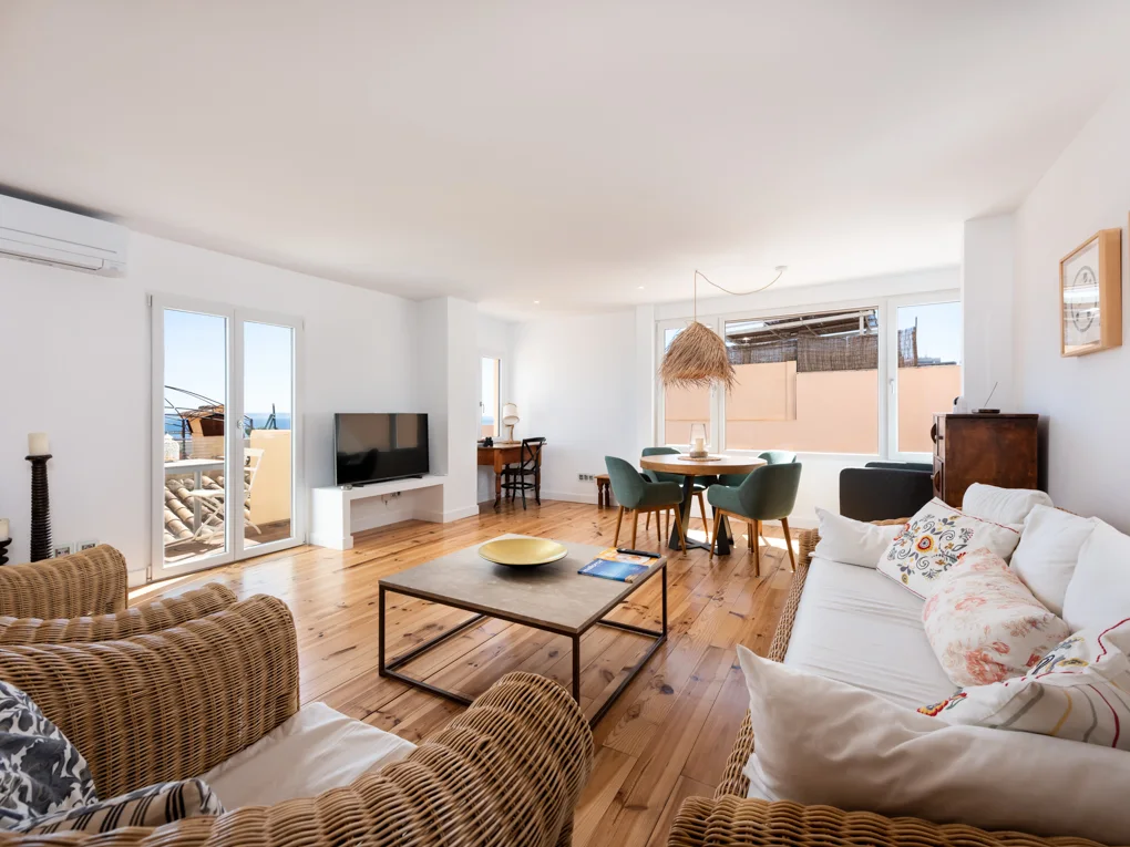 Top renoviertes Apartment mit Meerblick