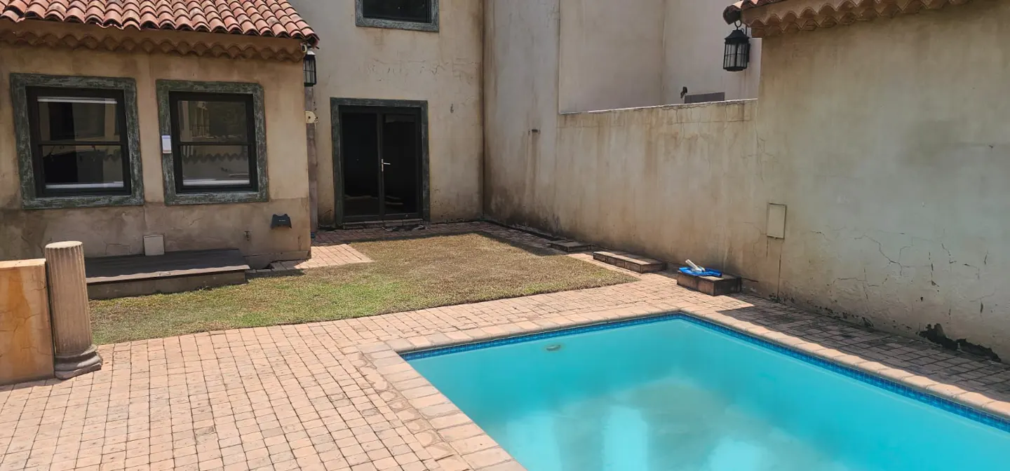 Pool and garden courtyard