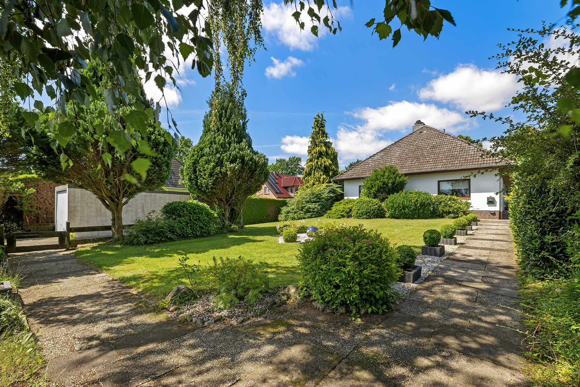 Großzügiges Familienhaus mit Ausbaureserve - ideal für Mehrgenerationenwohnen