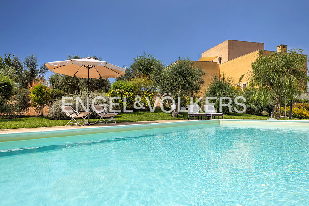Masseria  with pool and sea view
