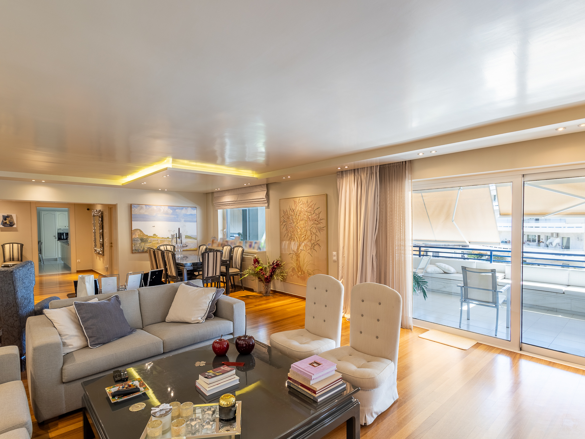 Luxury 215 sq.m. penthouse apartment with sea and Acropolis views