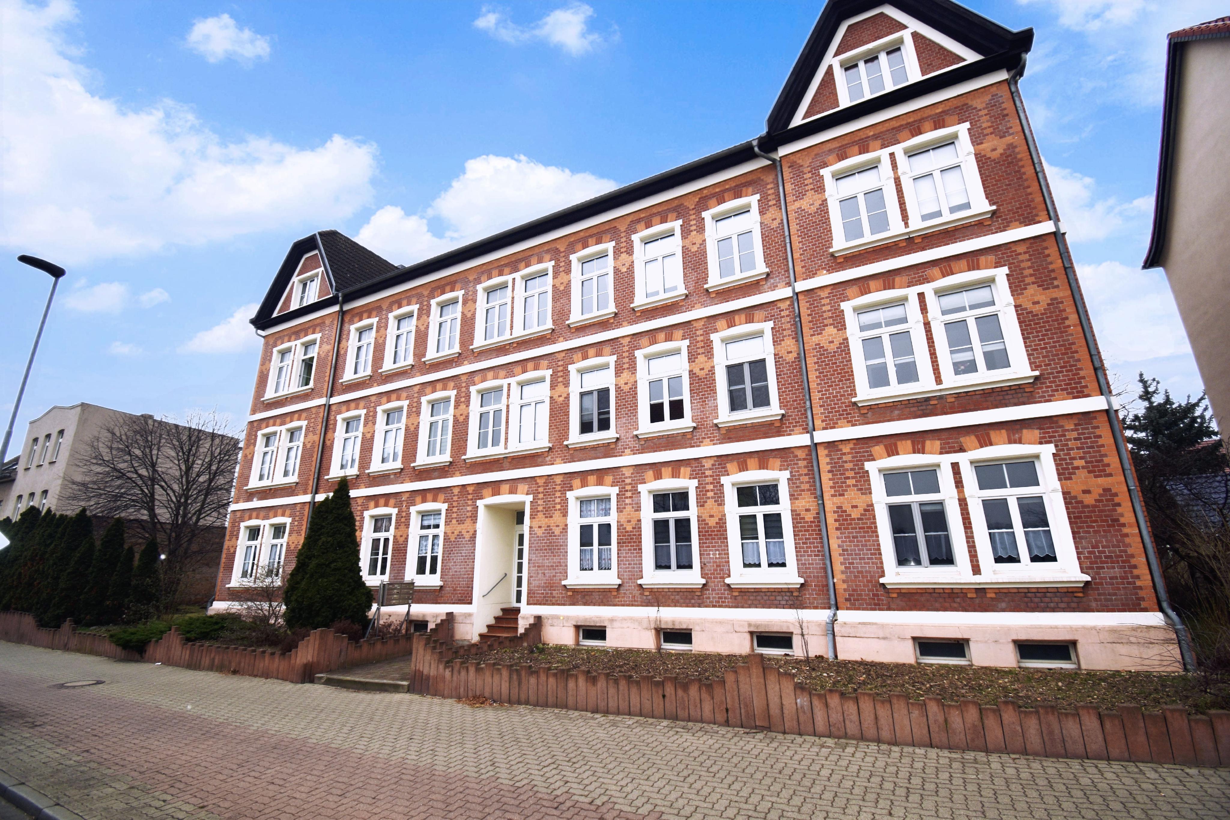 Eigentumswohnung mit Terrasse und Carport in Merseburg