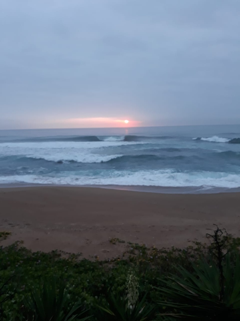 Beach Cottage on the Prestine Pumula, Hibberdene South Coast Kwazulu-Natal