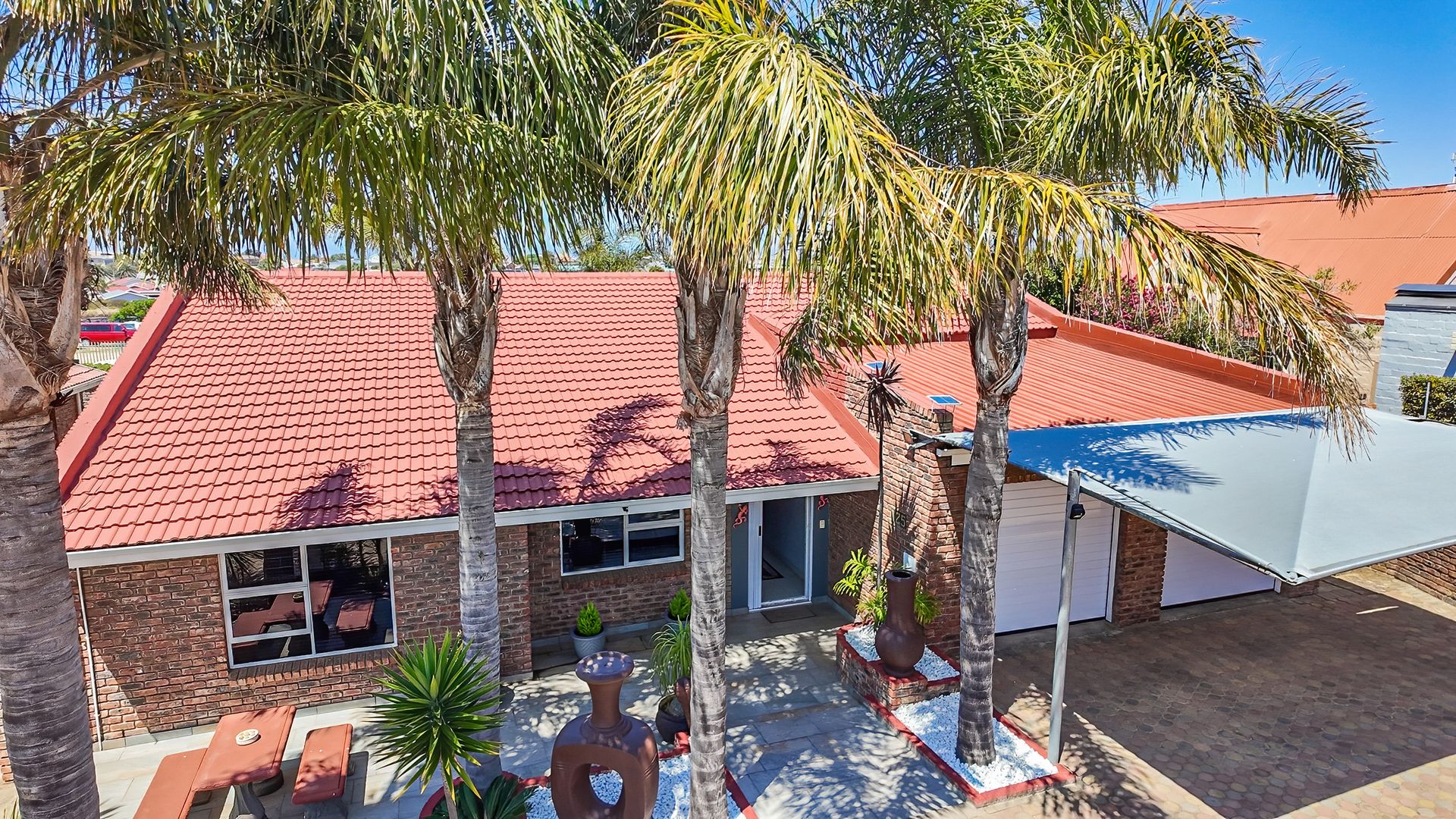 Modern Coastal Living in the Heart of Hartenbos