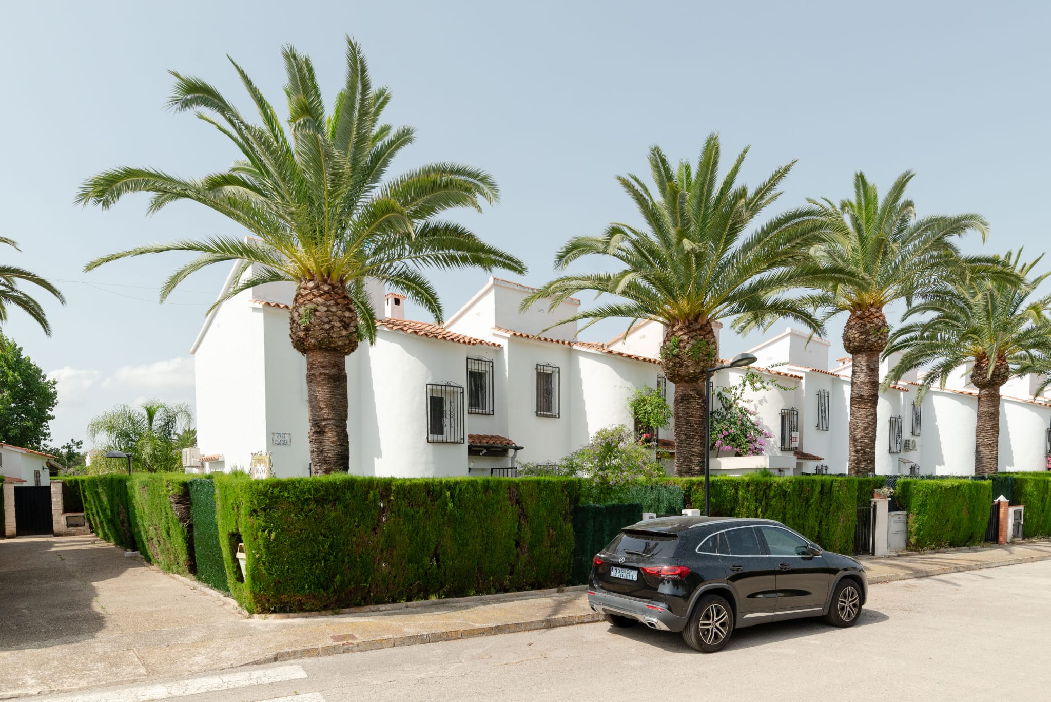 Modern townhouse near the sea
