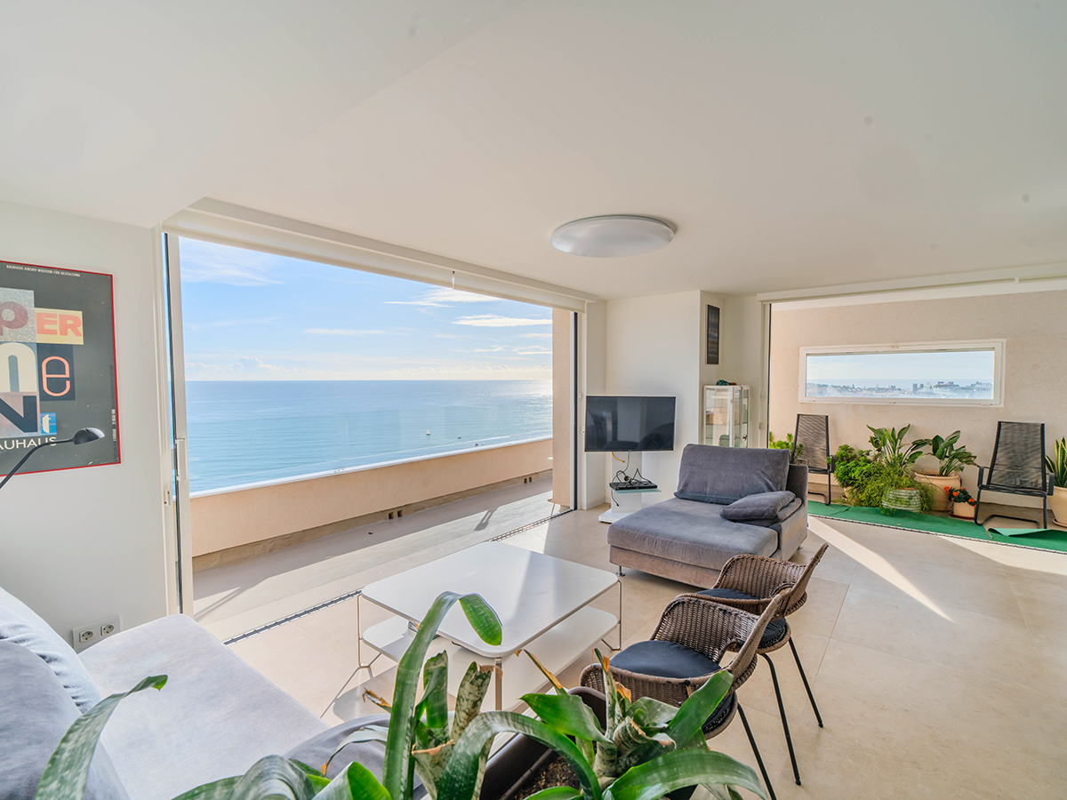 Very Exclusive Penthouse with Incredible Sea Views