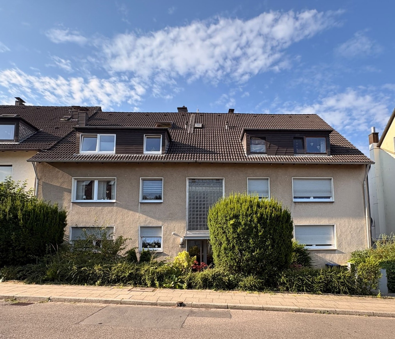 Mehrfamilienhaus