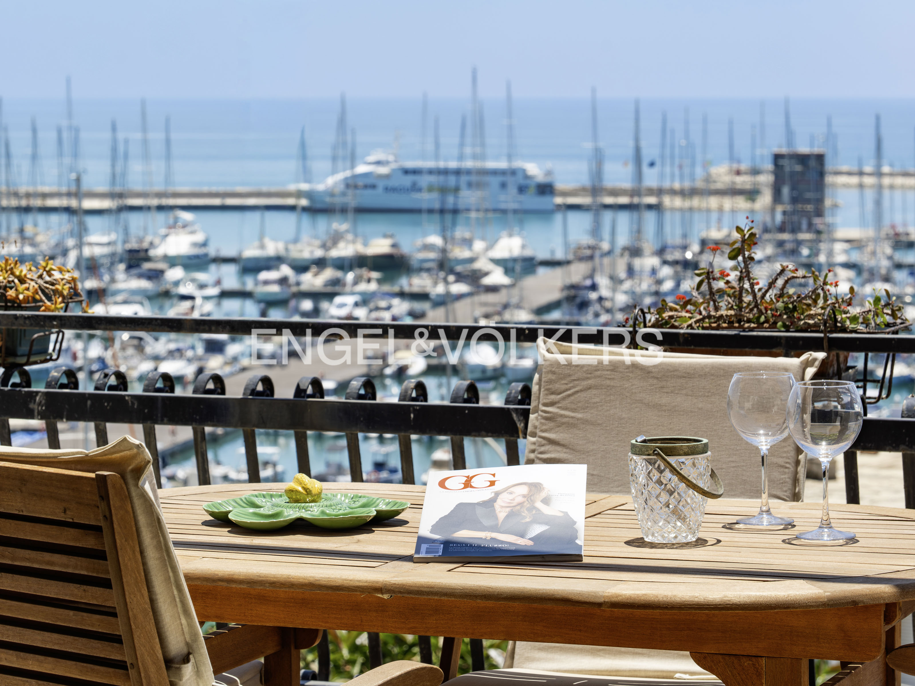 Penthouse with Terrace in Marina di Ragusa – Sea View and Privacy