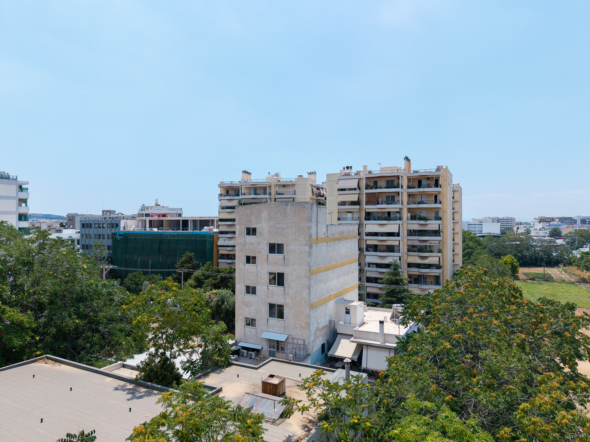 Multifunctional investment building in Academia Platonos