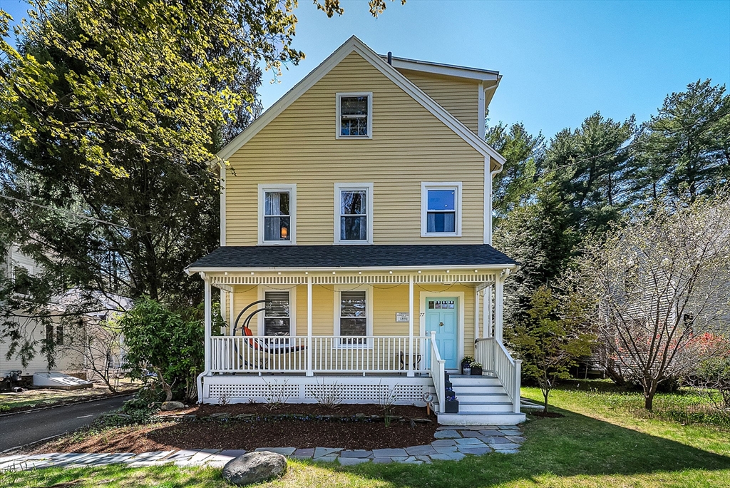 Charming and Stylish Historic Farmhouse