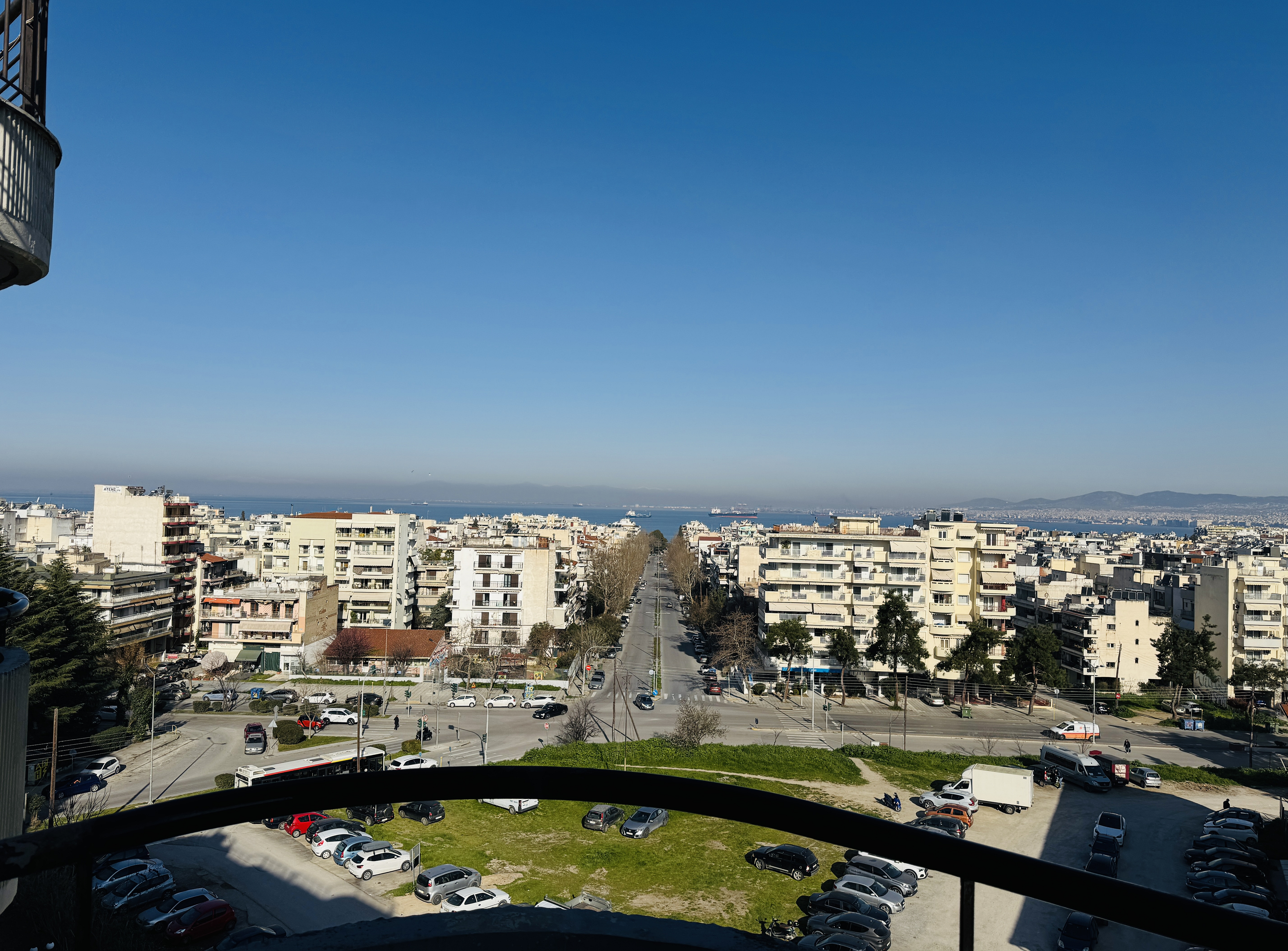 Penthouse with unique views in Kalamaria