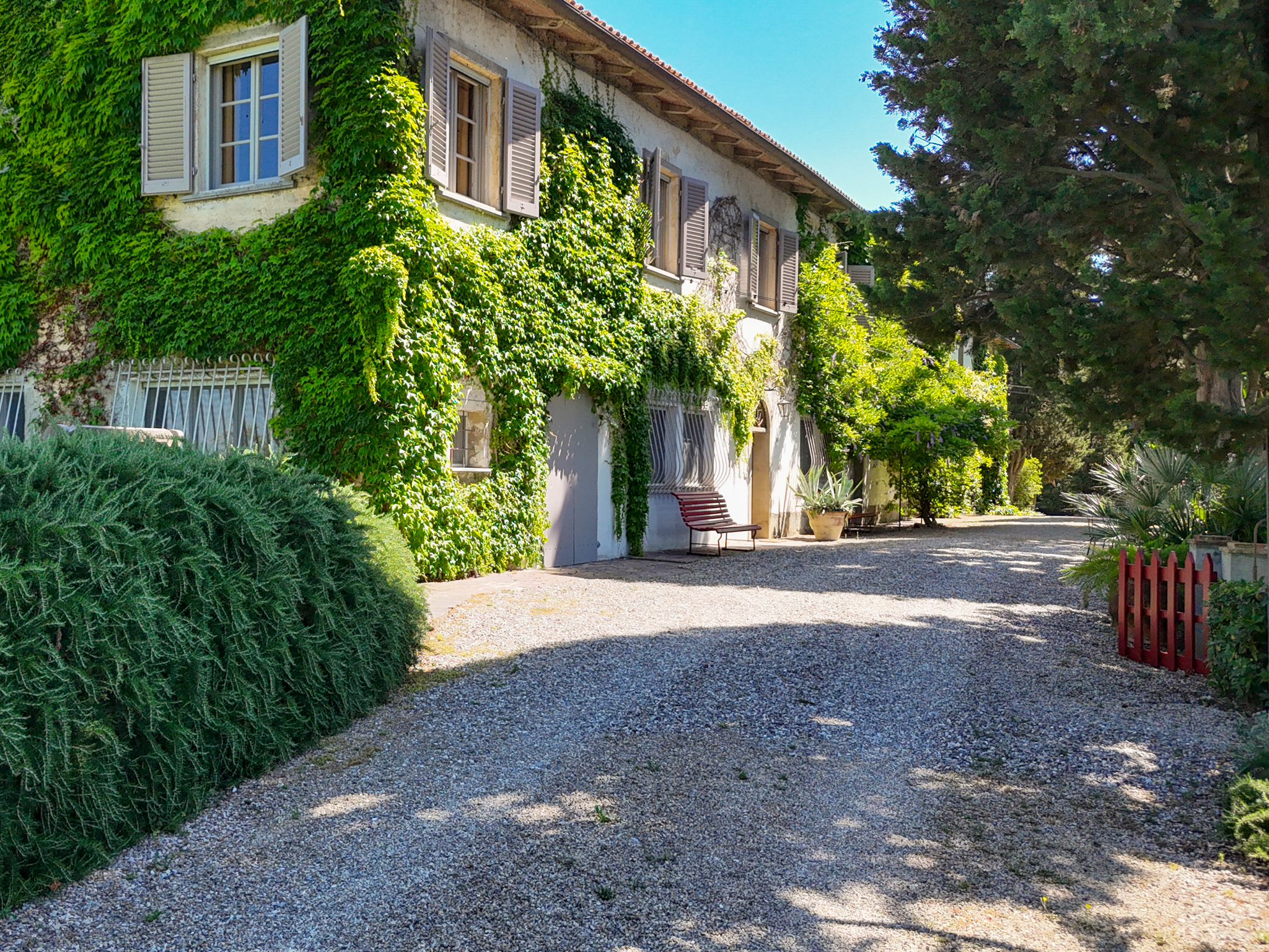 Exceptional 19th-Century Tuscan Estate with Panoramic Views and 60 Hectares of Land