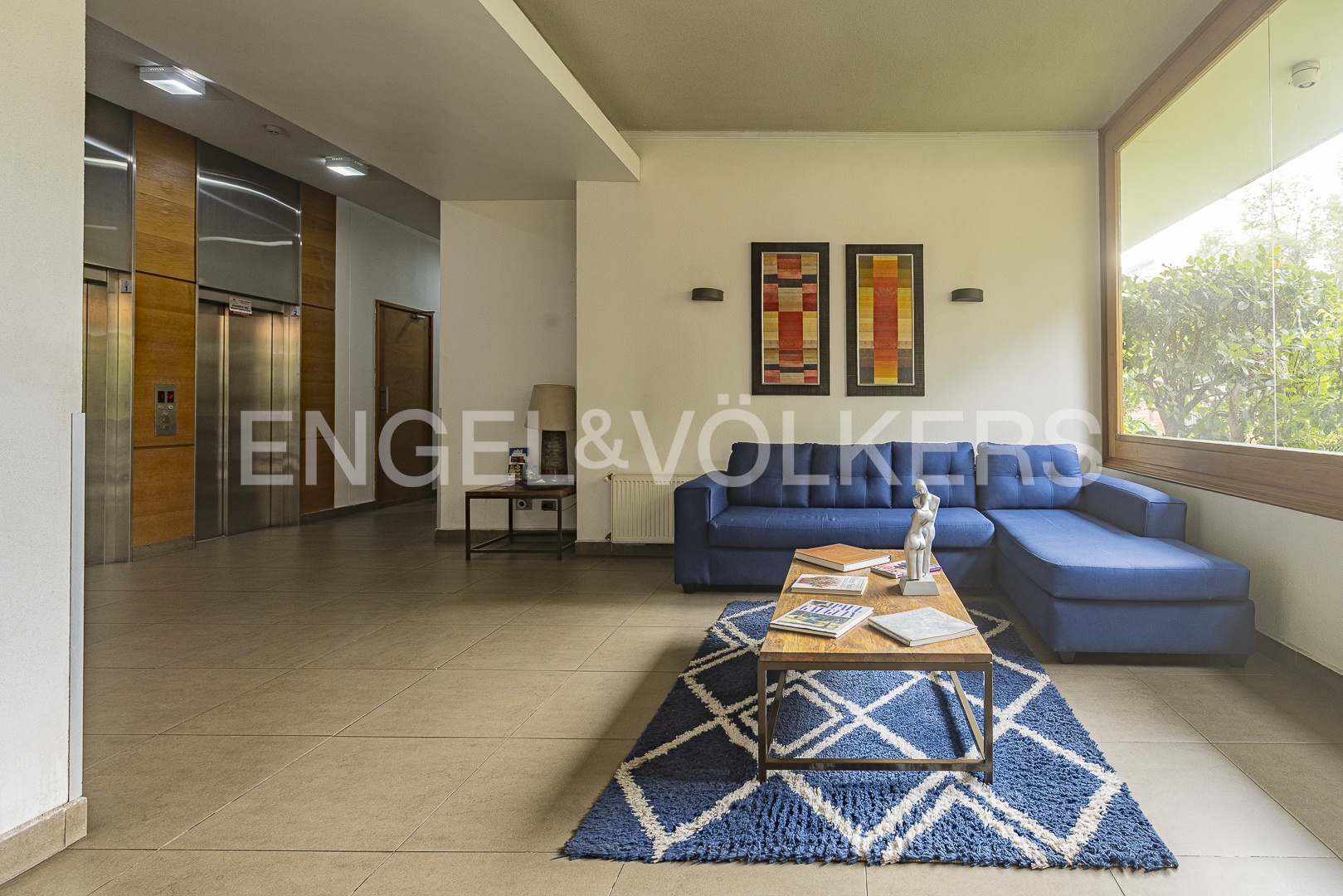 San José de la Sierra | Luminoso departamento con vista nororiente