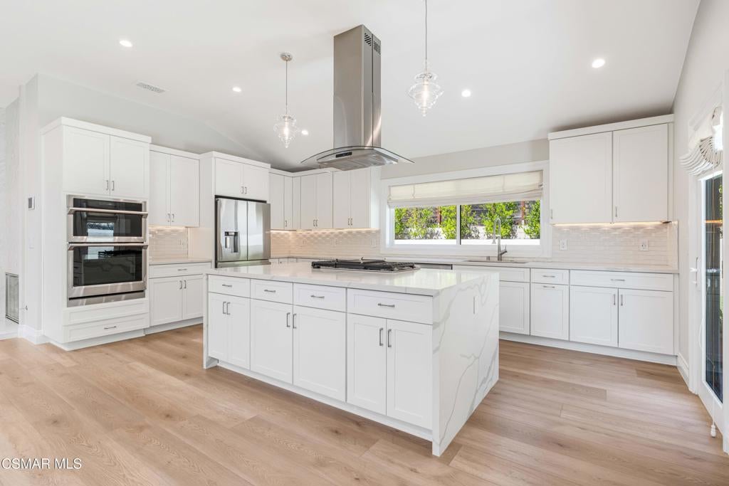Privacy, Style, and Coastal Convenience Combined
