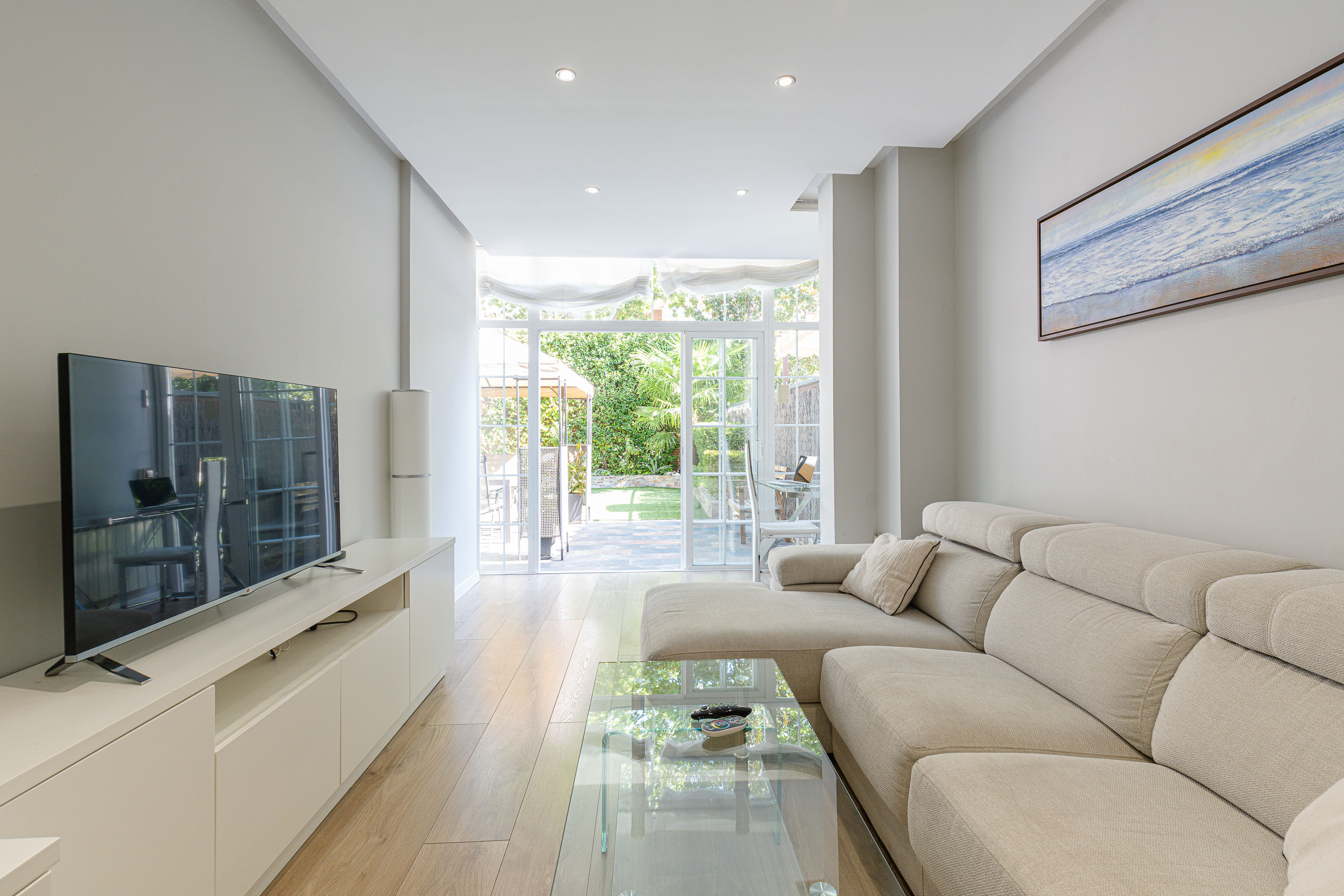 Ground floor with unique garden in El Cantizal