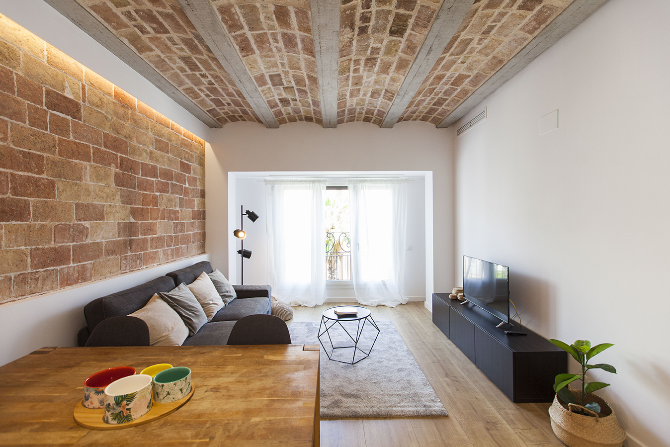 Renovated apartment in classic building, major restoration, on General Mitre | Putxet