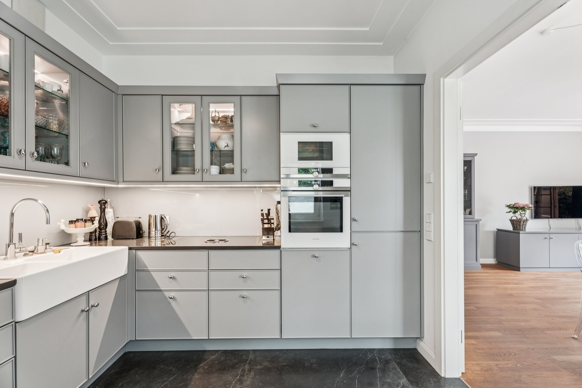 Exclusive garden apartment in the Heinrich Heine Gardens