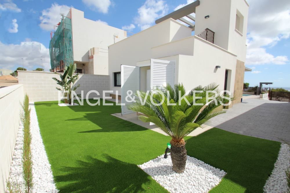 Inmejorable villa de lujo en Campoamor