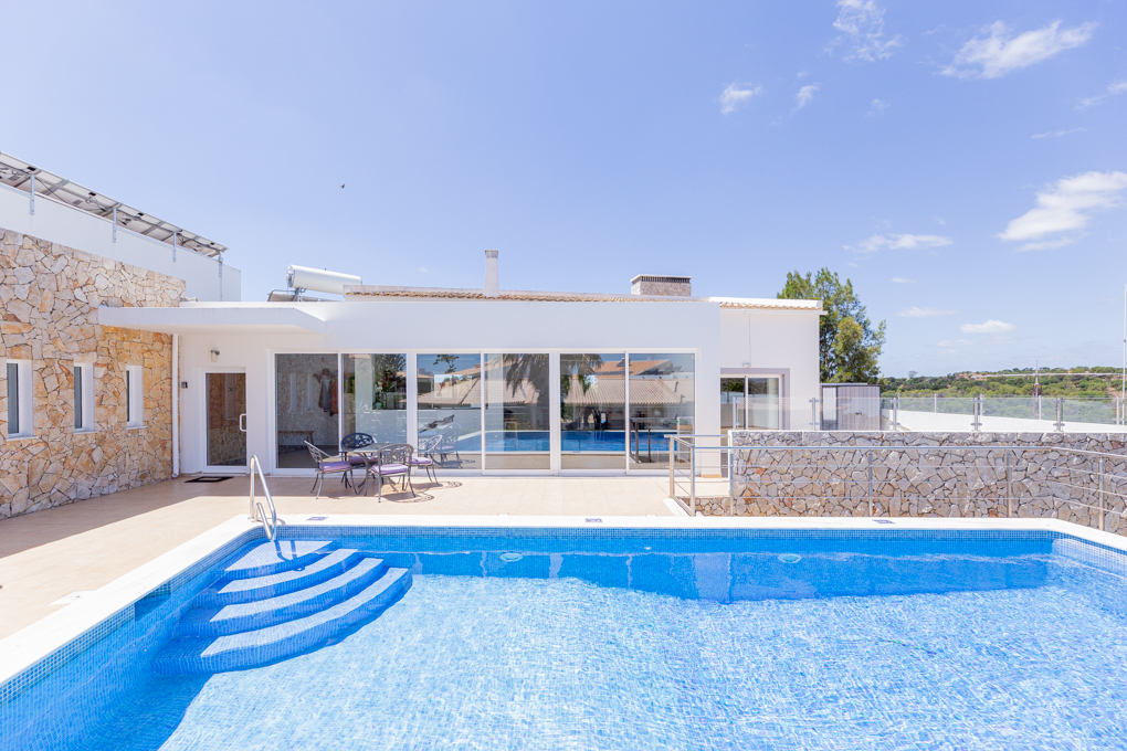 Aurora Villa