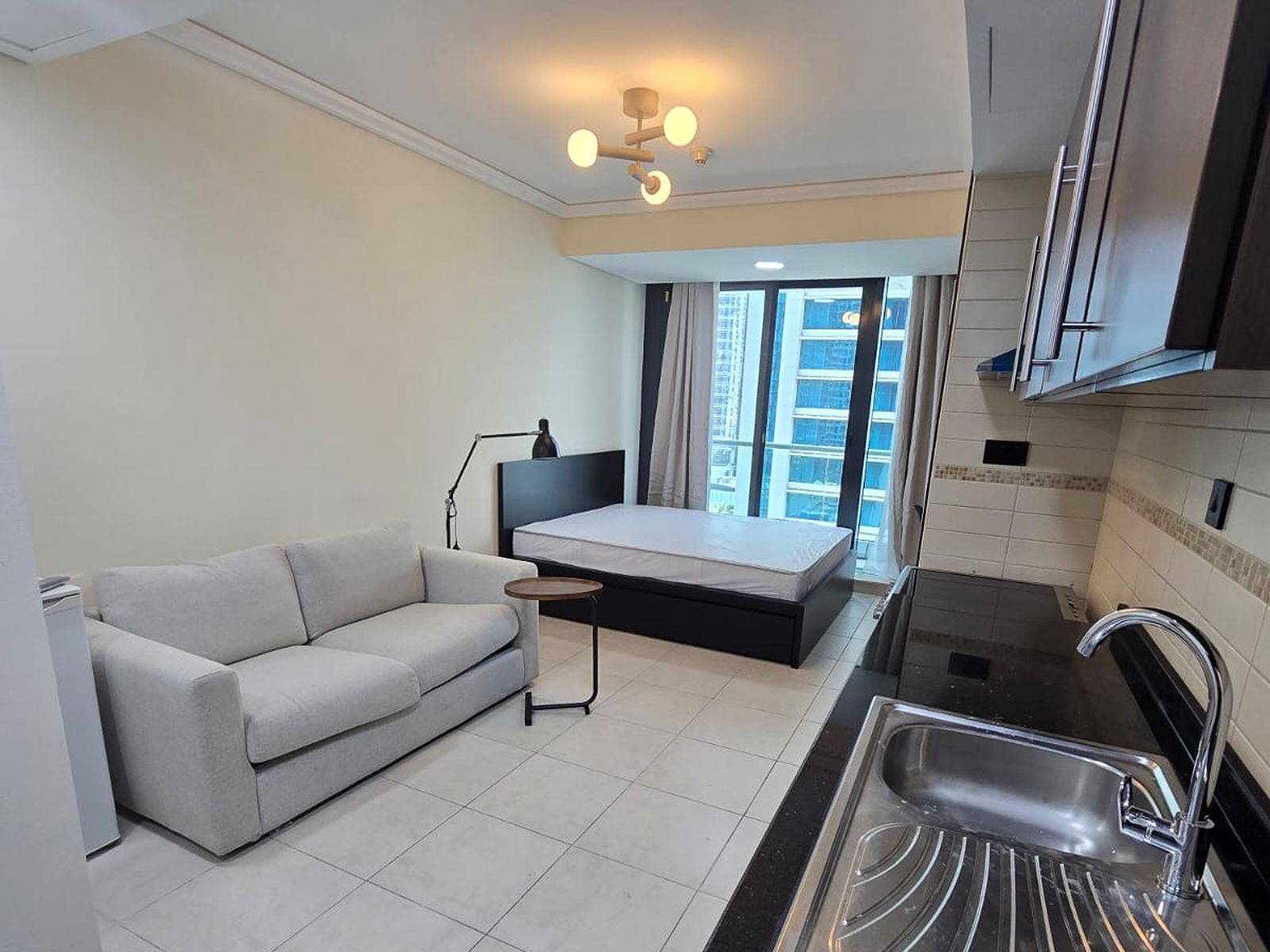 Multiple payment options | Vacant | Furnished