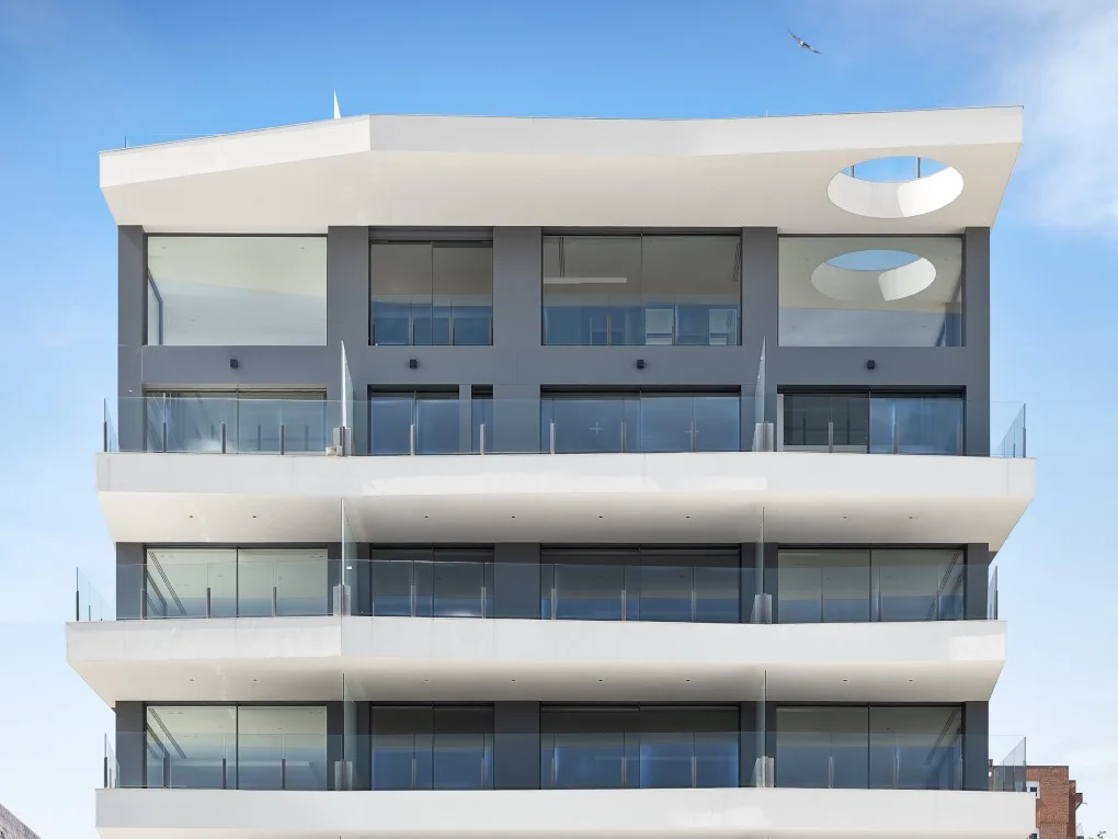 New penthouse with private pool and sea views
