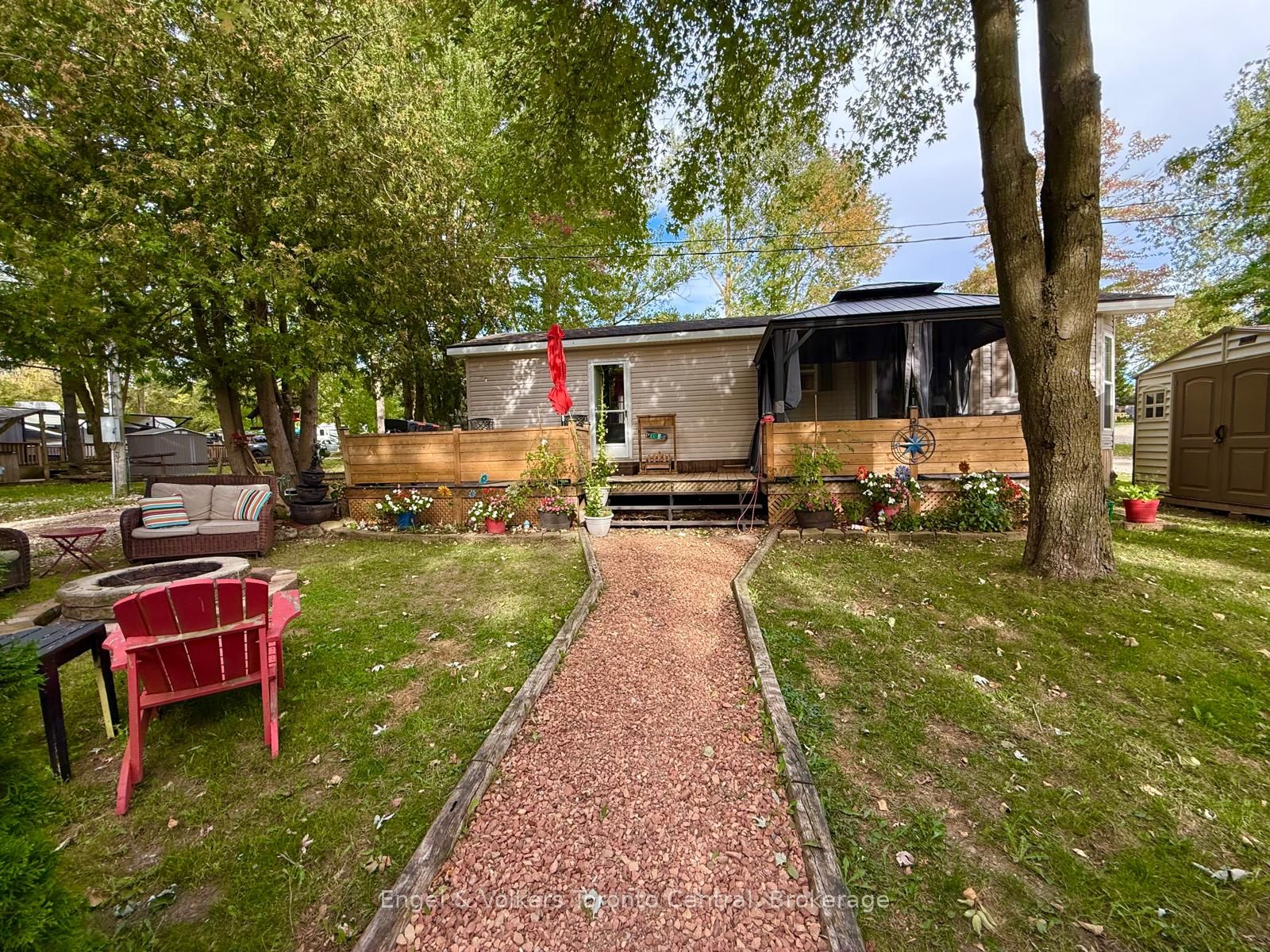 Beautiful Cottage Alternative At Parkbridge's Spring Valley