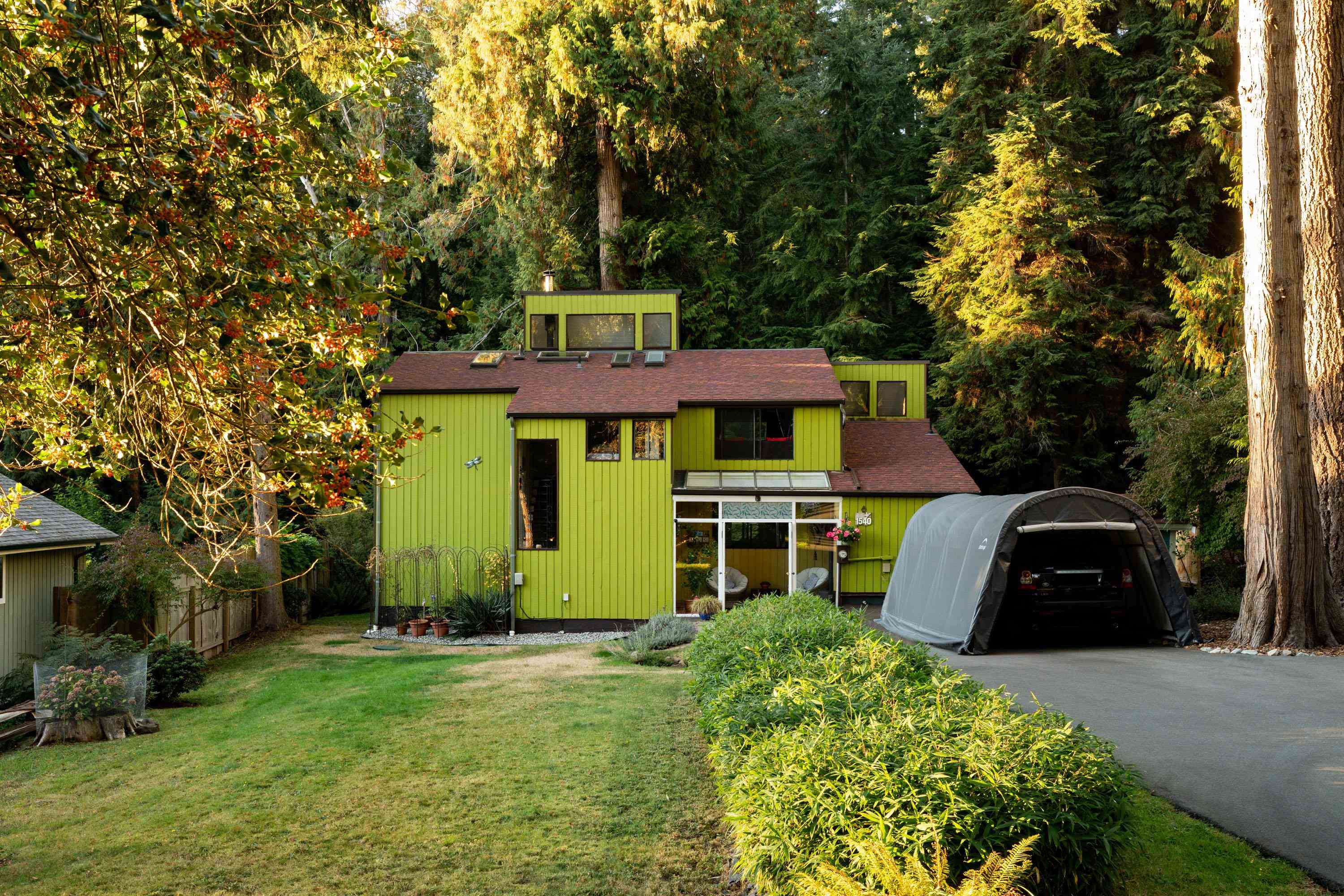 Discover Your Bowen Island Sanctuary