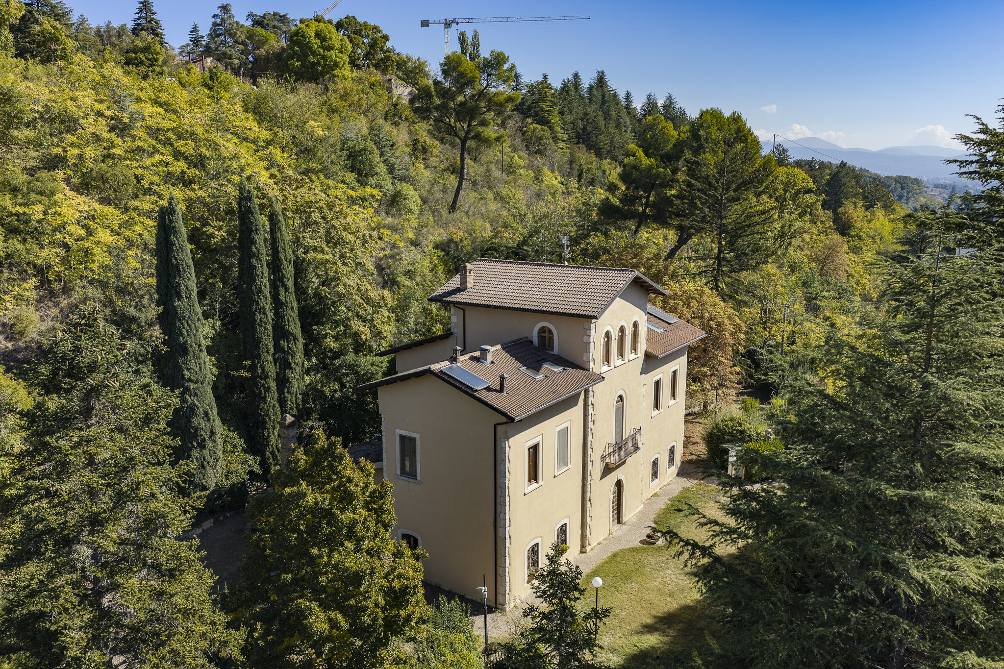 Villa Xenia: History, Elegance and Privacy.