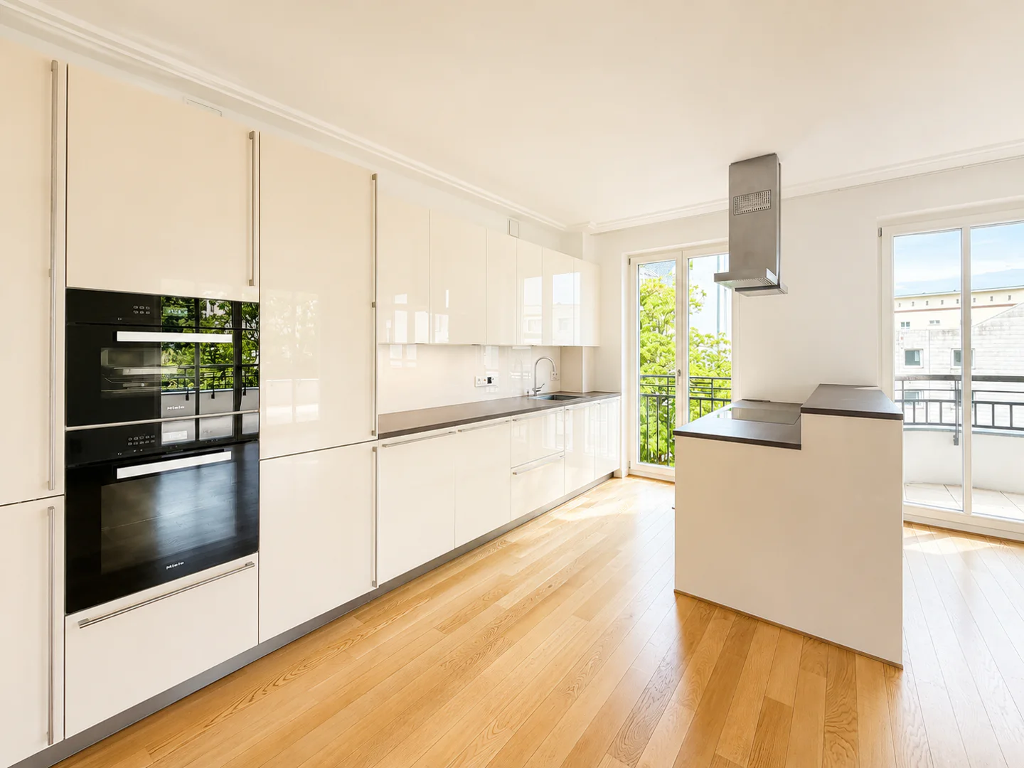 Charlottenhöfe: Luxuriöse 3-Zimmer Wohnung - Photo 4