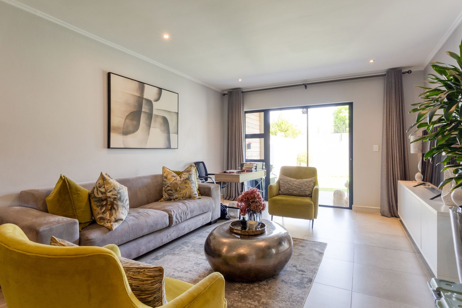 Elegant, Contemporary, Unmistakably Bryanston