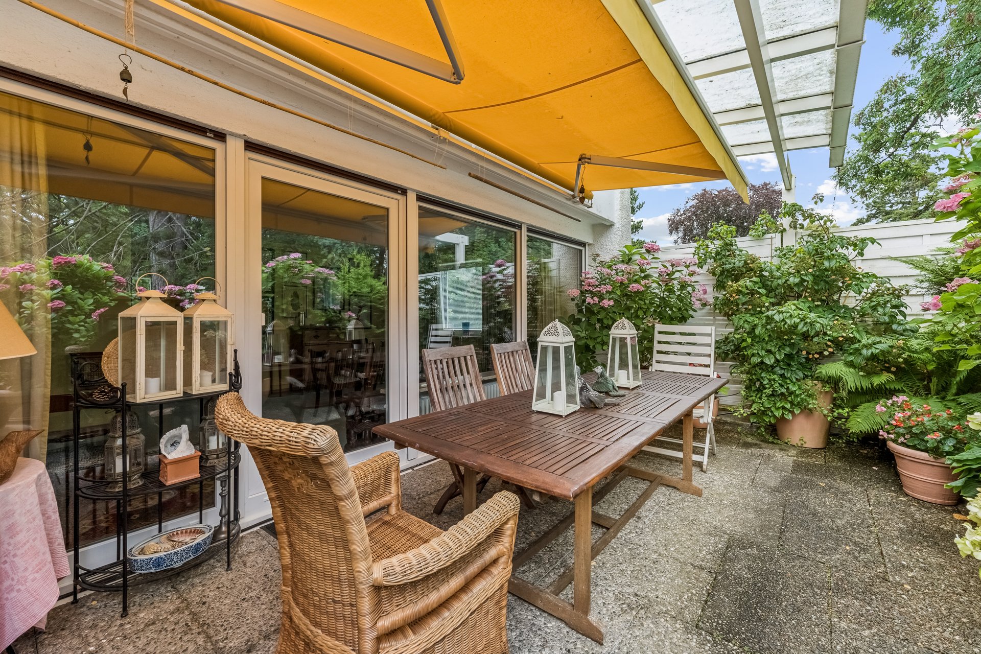 5-bed apartment for sale at Munich, Bavaria W-049KK8