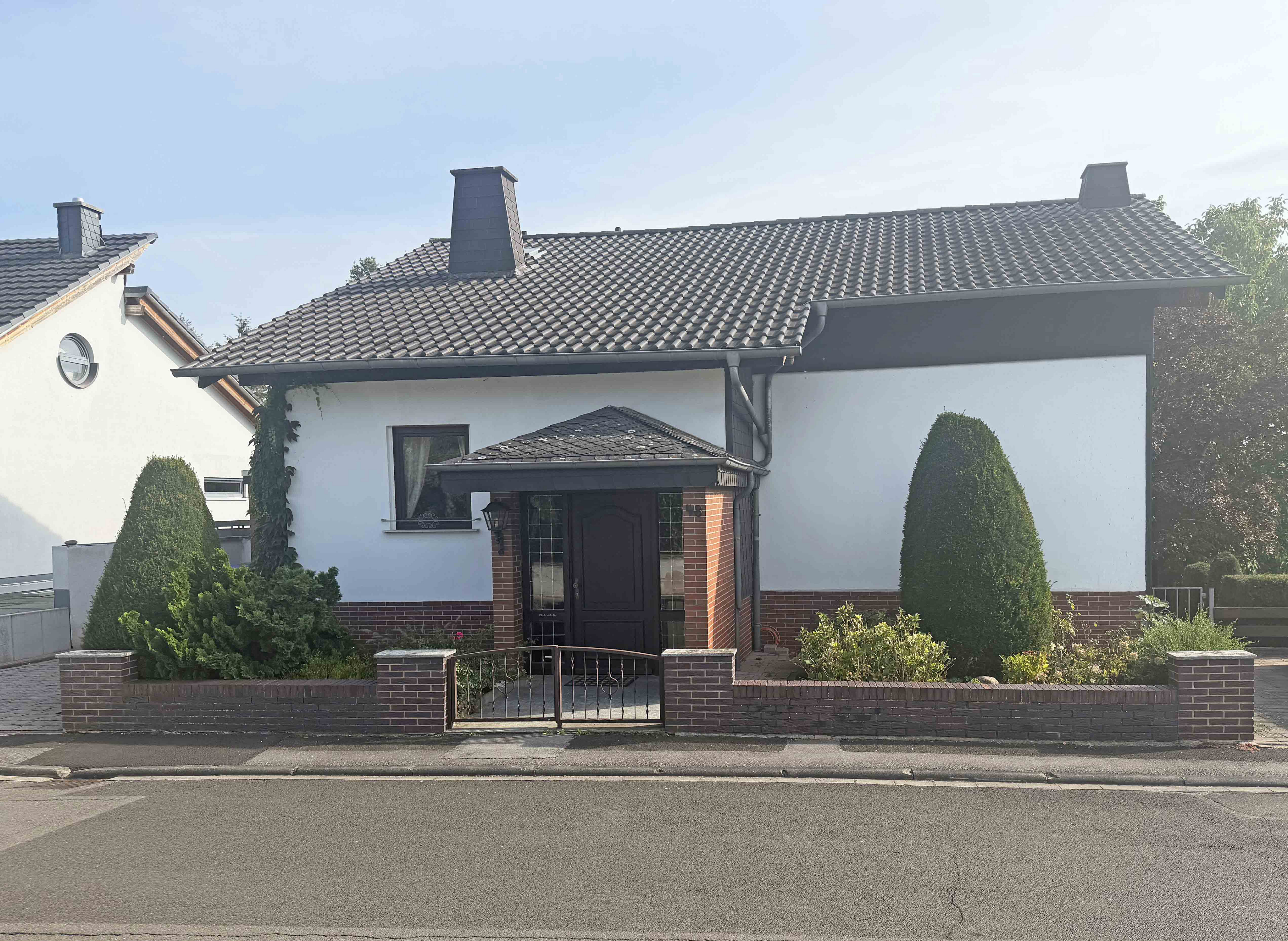 Einfamilienhaus in ruhiger Lage mit großer Sonnenterrasse