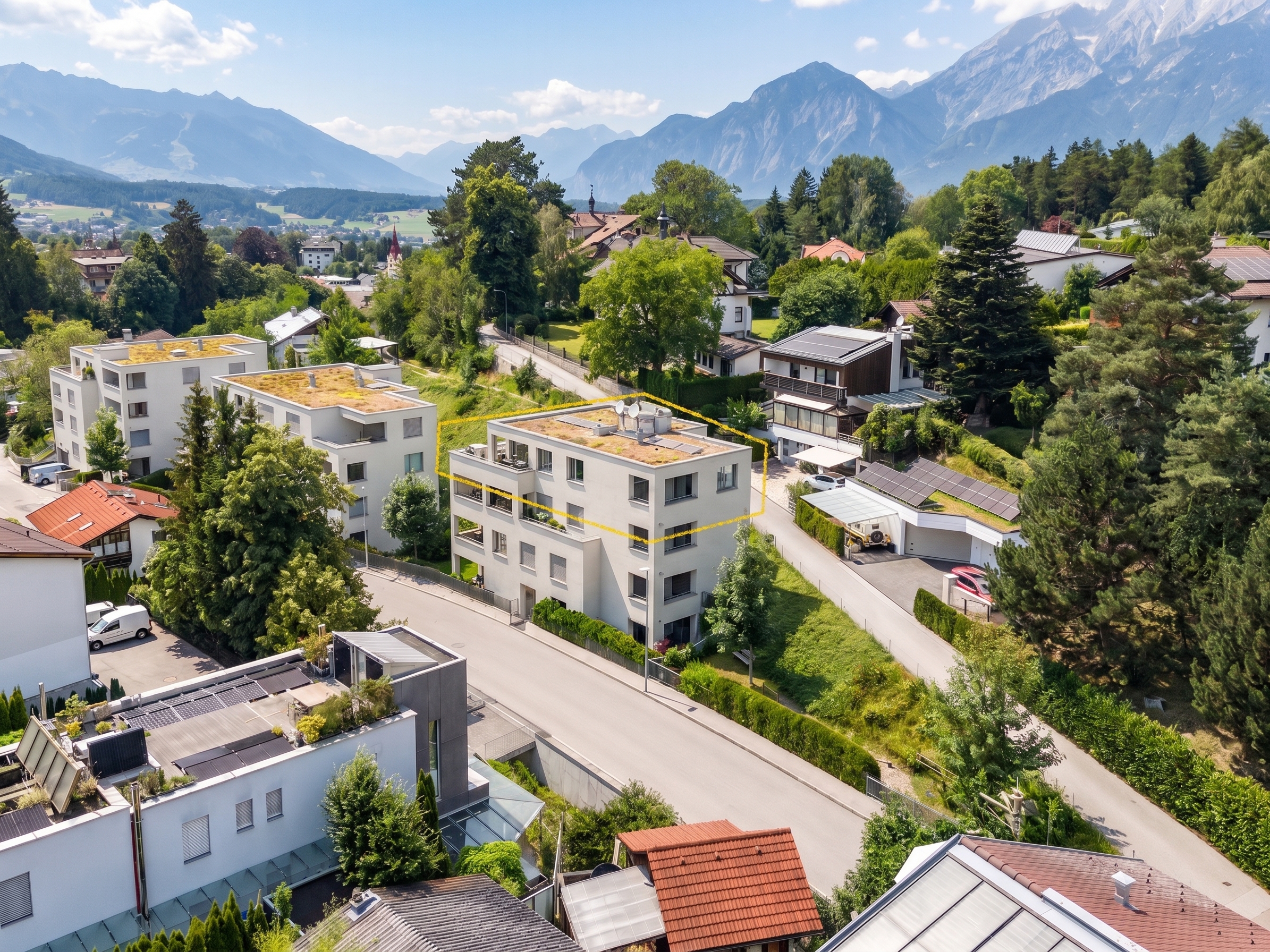 Exclusive penthouse with 2 sun terraces in Igls