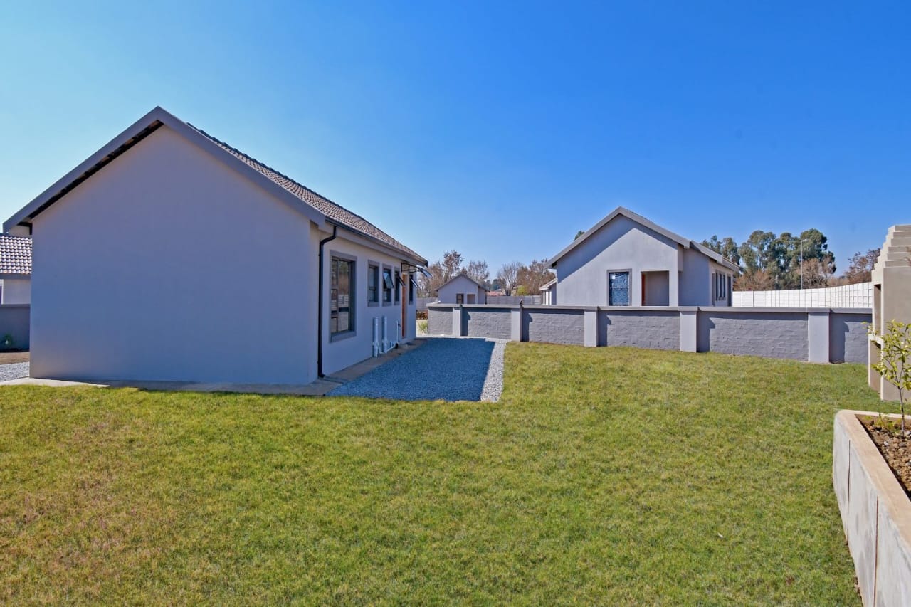 Gated Community Lesedi Village