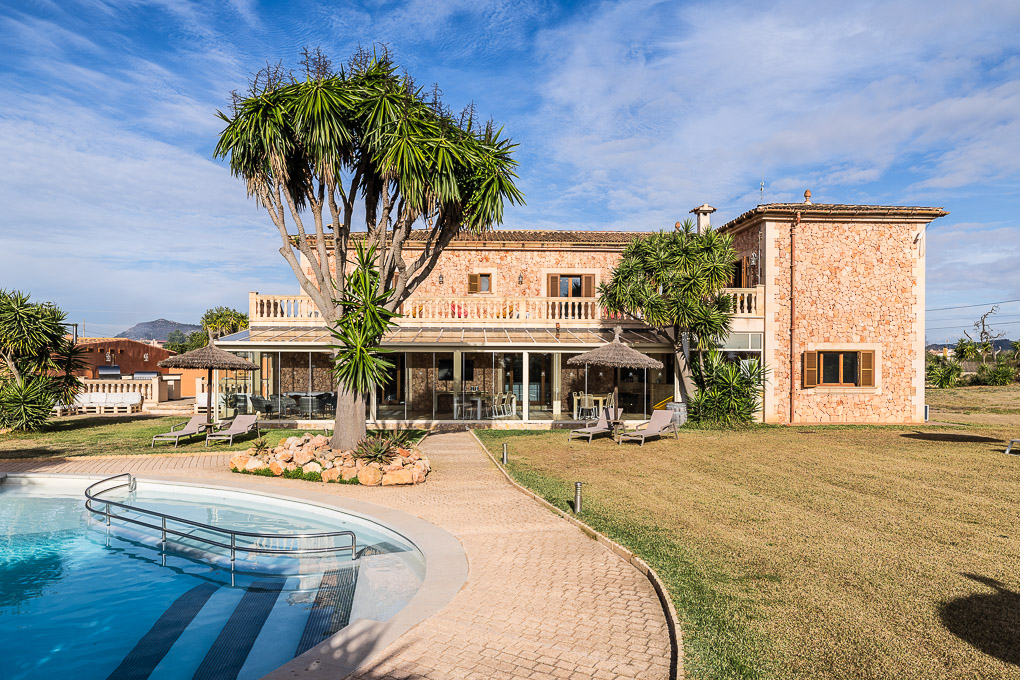 Beeindruckende Finca mit ETV-Lizenz