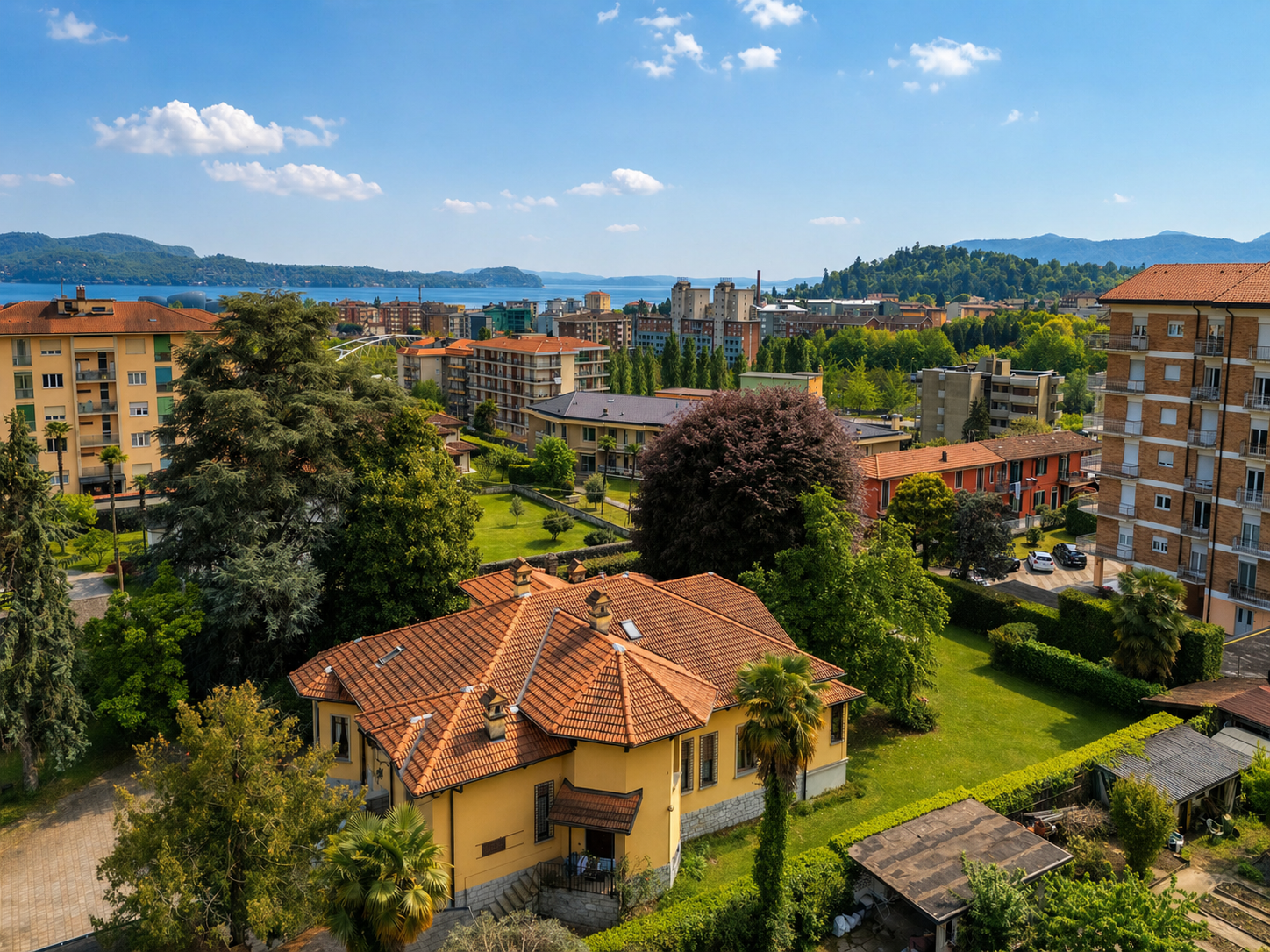 Il fascino dell’autentica villa italiana nel cuore di Intra
